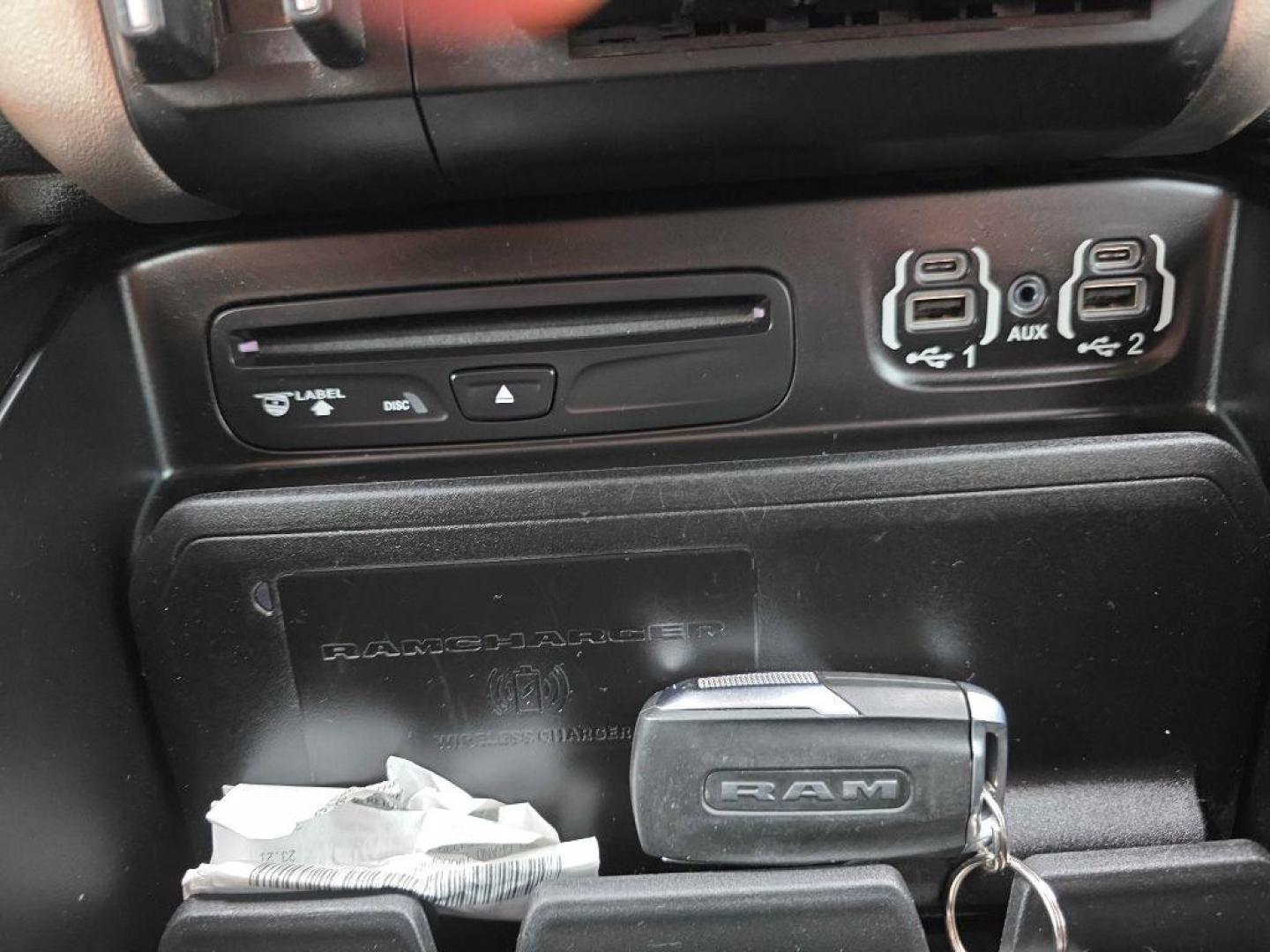 2019 GREY RAM 1500 LARAMIE (1C6SRFJT5KN) with an 5.7L engine, Automatic transmission, located at 495 Old Highway 20 West, South Sioux City, NE, 68776, (402) 494-2677, 42.458408, -96.443512 - Photo#16