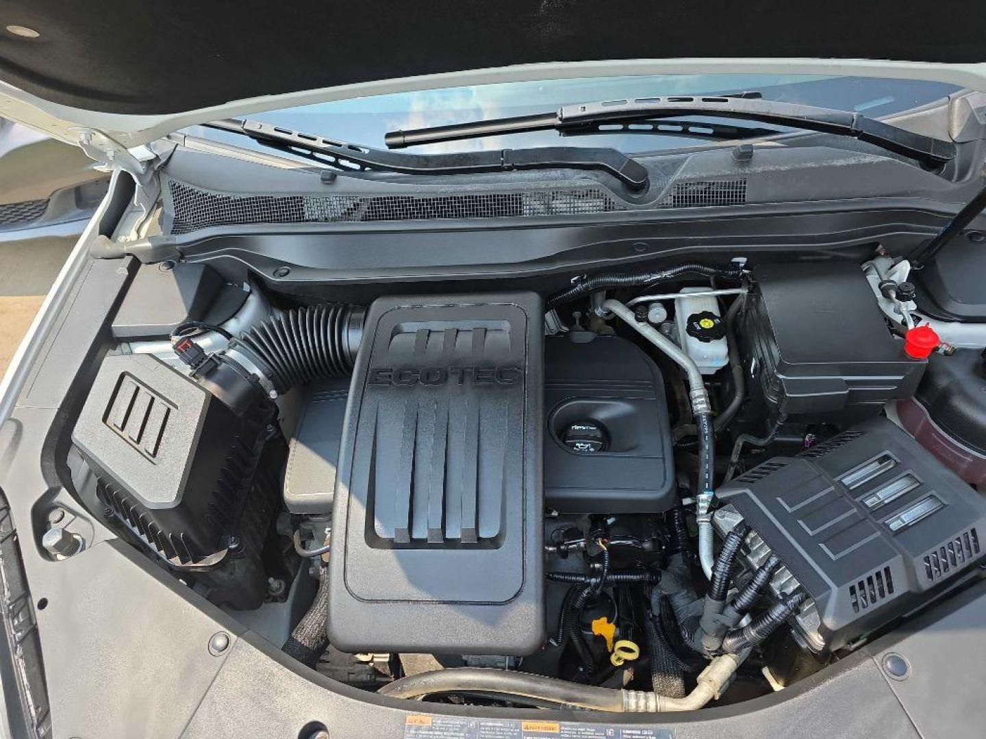 2017 WHITE CHEVROLET EQUINOX LT (2GNFLFEK1H6) with an 2.4L engine, Automatic transmission, located at 495 Old Highway 20 West, South Sioux City, NE, 68776, (402) 494-2677, 42.458408, -96.443512 - Photo#17
