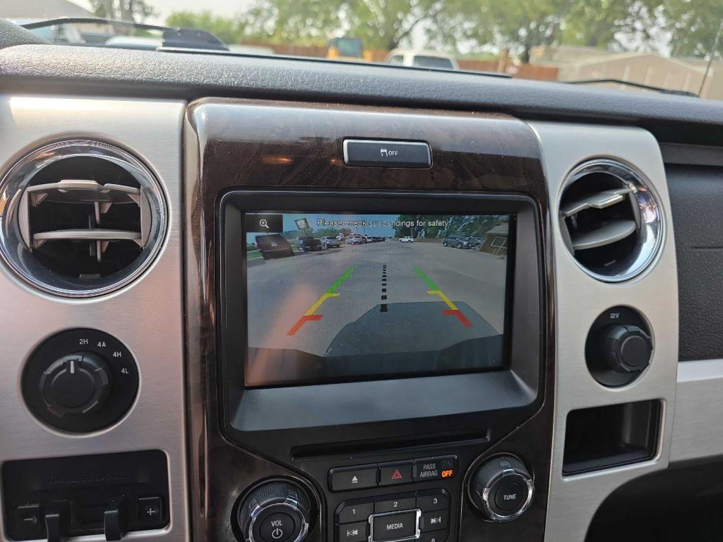 2014 BLACK FORD F150 SUPERCREW (1FTFW1ET9EF) with an 3.5L engine, Automatic transmission, located at 495 Old Highway 20 West, South Sioux City, NE, 68776, (402) 494-2677, 42.458408, -96.443512 - Photo#12