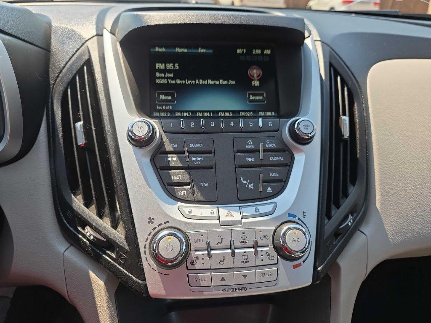 2015 BLACK CHEVROLET EQUINOX LTZ (2GNFLHEK2F6) with an 2.4L engine, Automatic transmission, located at 495 Old Highway 20 West, South Sioux City, NE, 68776, (402) 494-2677, 42.458408, -96.443512 - Photo#25
