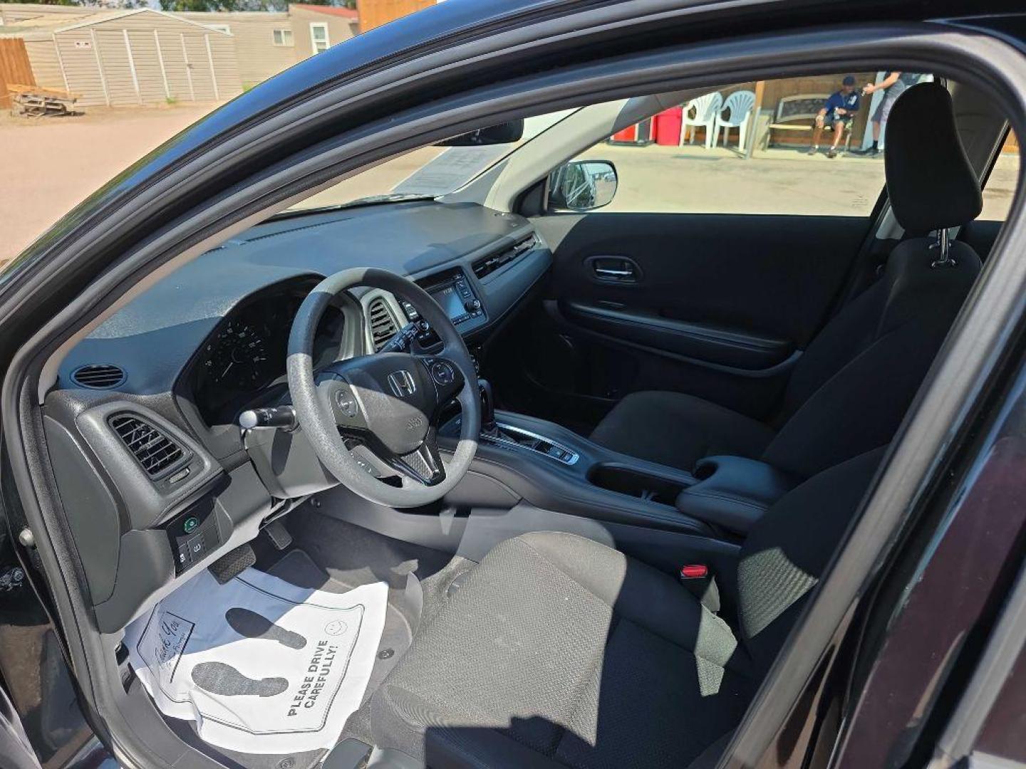 2016 BLACK HONDA HR-V LX (3CZRU6H31GM) with an 1.8L engine, Continuously Variable transmission, located at 495 Old Highway 20 West, South Sioux City, NE, 68776, (402) 494-2677, 42.458408, -96.443512 - Photo#8