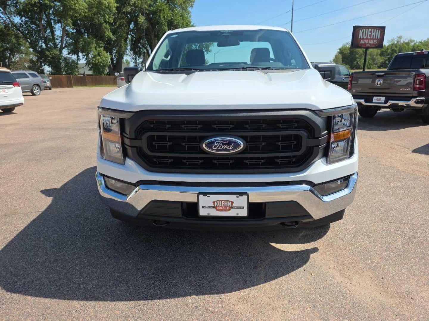 2023 WHITE FORD F150 (1FTMF1EP6PK) with an 2.7L engine, Automatic transmission, located at 495 Old Highway 20 West, South Sioux City, NE, 68776, (402) 494-2677, 42.458408, -96.443512 - Photo#8
