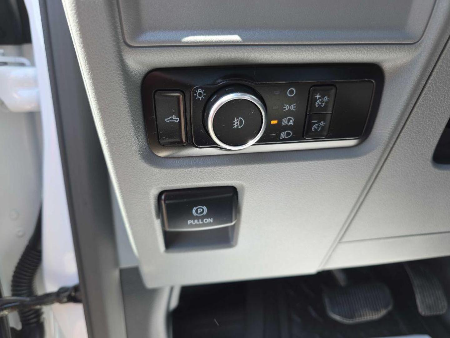 2023 WHITE FORD F150 (1FTMF1EP6PK) with an 2.7L engine, Automatic transmission, located at 495 Old Highway 20 West, South Sioux City, NE, 68776, (402) 494-2677, 42.458408, -96.443512 - Photo#11