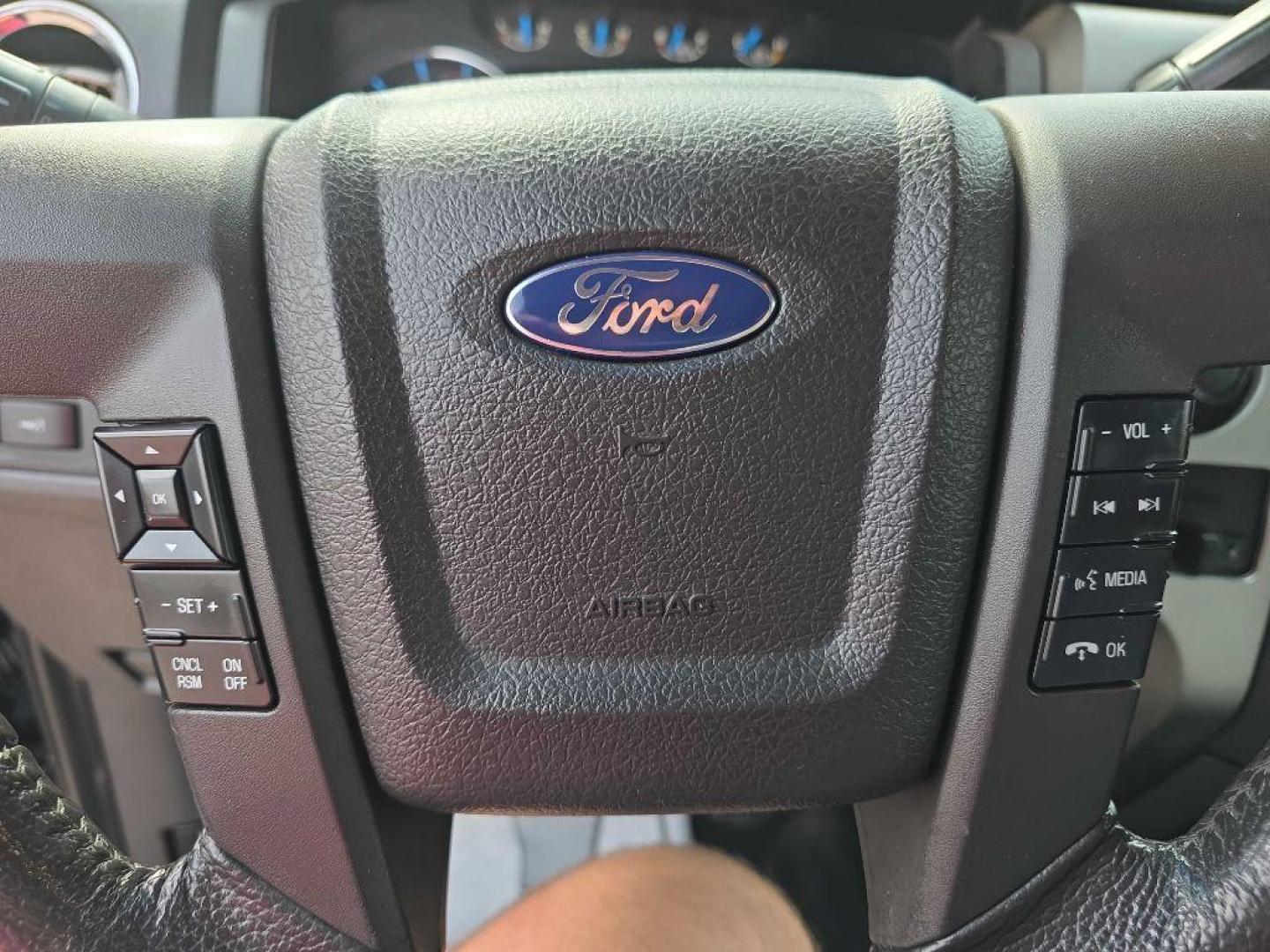 2013 GREEN FORD F150 SUPERCREW (1FTFW1EFXDK) with an 5.0L engine, Automatic transmission, located at 495 Old Highway 20 West, South Sioux City, NE, 68776, (402) 494-2677, 42.458408, -96.443512 - Photo#11