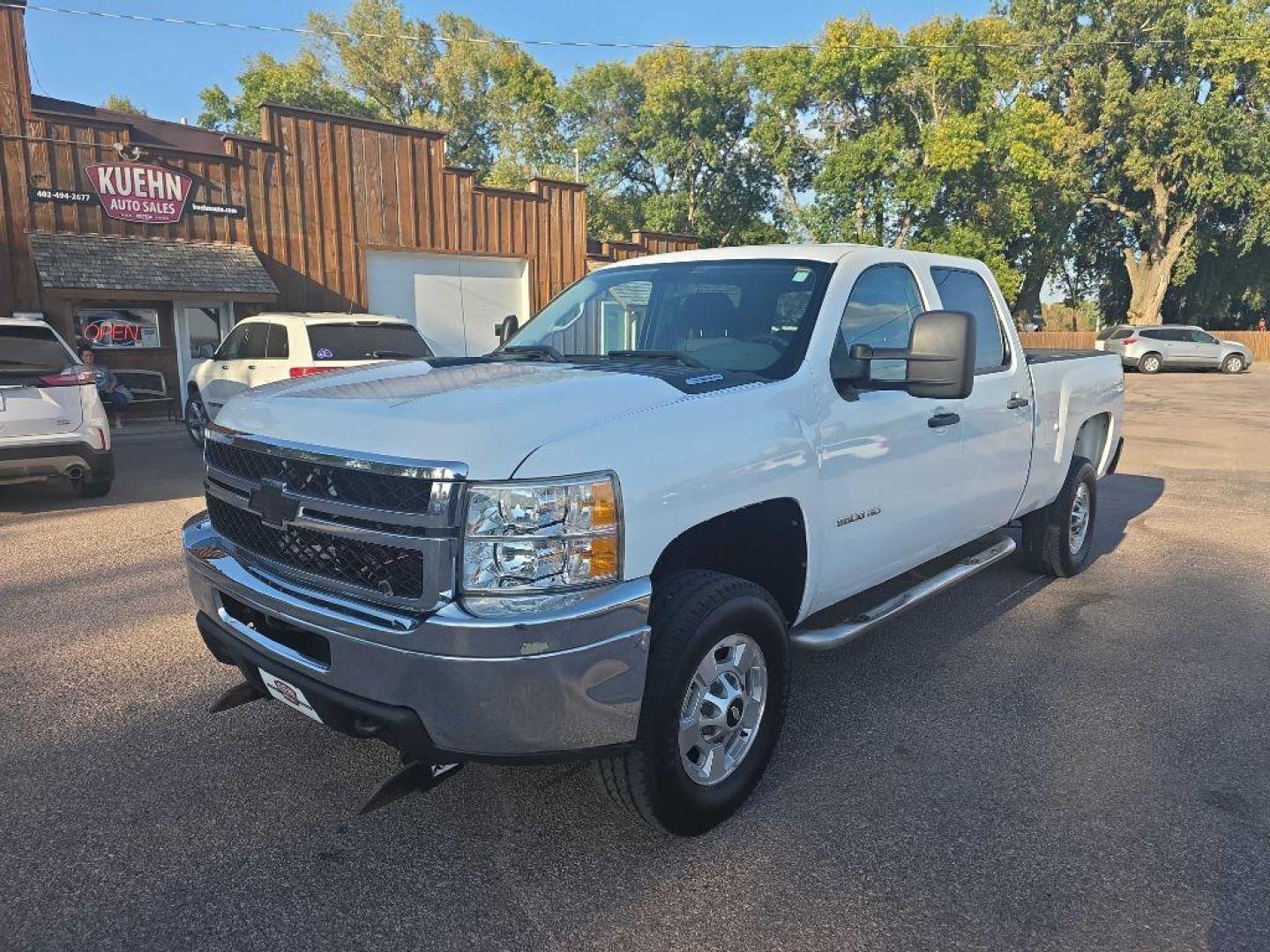 2011 WHITE CHEVROLET SILVERADO 2500 HEAVY DUTY (1GC1KVC81BF) with an 6.6L engine, Automatic transmission, located at 495 Old Highway 20 West, South Sioux City, NE, 68776, (402) 494-2677, 42.458408, -96.443512 - Photo#0