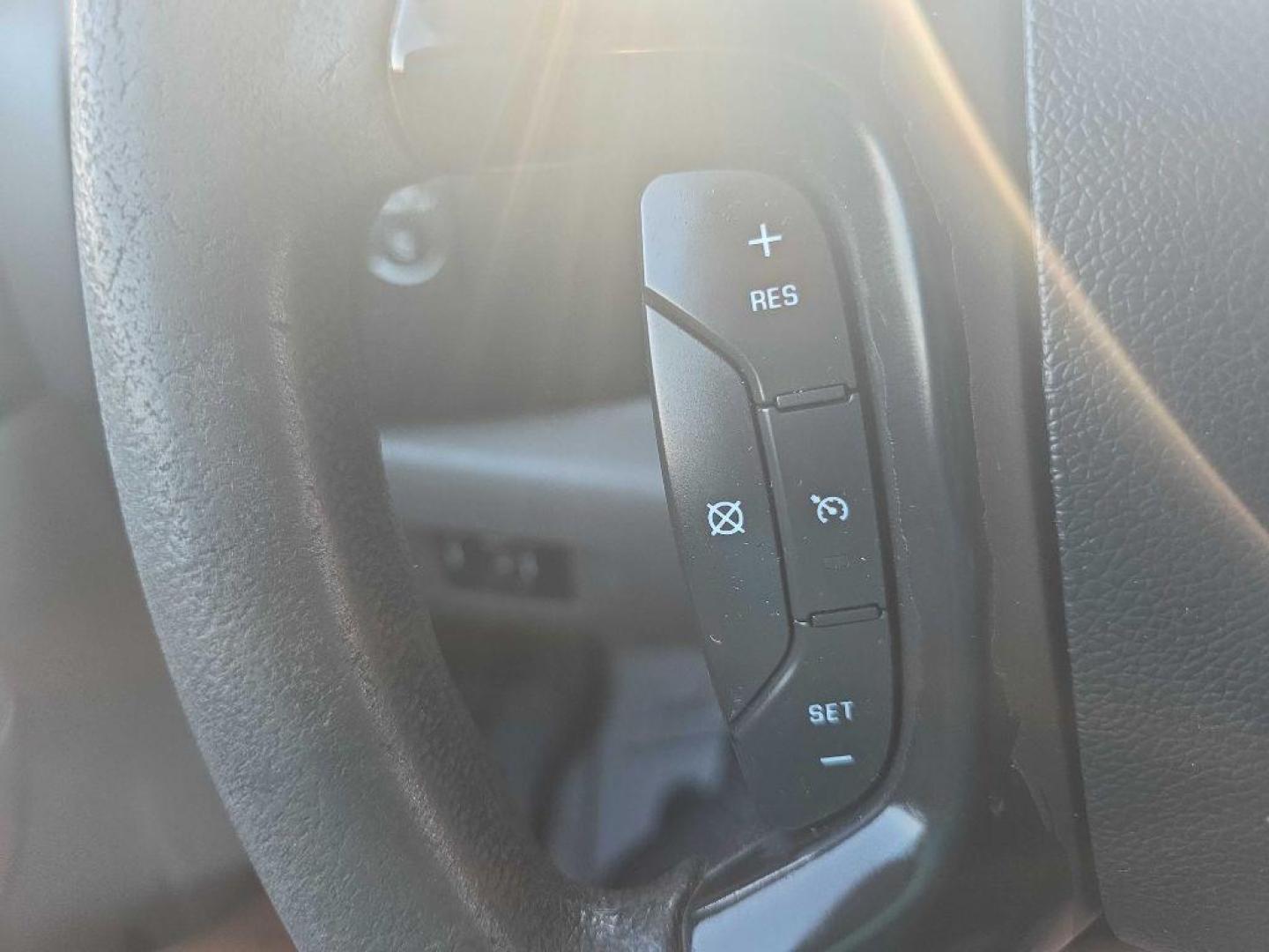 2011 WHITE CHEVROLET SILVERADO 2500 HEAVY DUTY (1GC1KVC81BF) with an 6.6L engine, Automatic transmission, located at 495 Old Highway 20 West, South Sioux City, NE, 68776, (402) 494-2677, 42.458408, -96.443512 - Photo#13