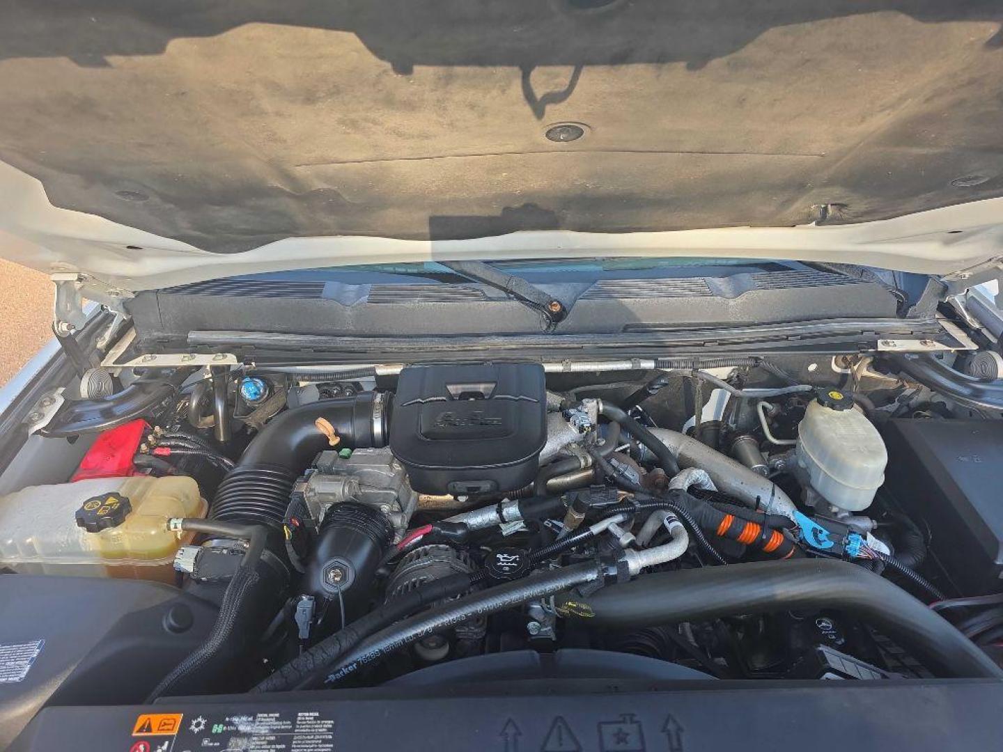 2011 WHITE CHEVROLET SILVERADO 2500 HEAVY DUTY (1GC1KVC81BF) with an 6.6L engine, Automatic transmission, located at 495 Old Highway 20 West, South Sioux City, NE, 68776, (402) 494-2677, 42.458408, -96.443512 - Photo#14