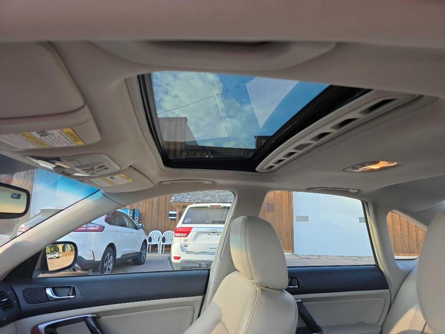 2006 SILVER SUBARU LEGACY OUTBACK 3.0R LL (4S4BL86C064) with an 3.0L engine, Automatic transmission, located at 495 Old Highway 20 West, South Sioux City, NE, 68776, (402) 494-2677, 42.458408, -96.443512 - Photo#6