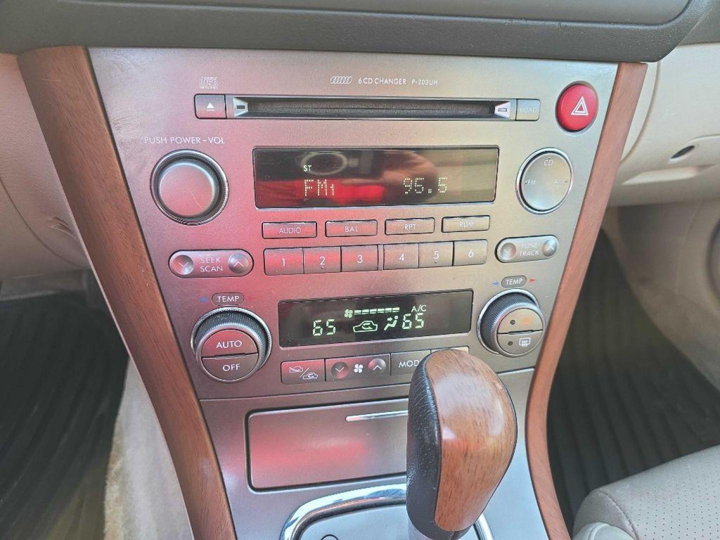 2006 SILVER SUBARU LEGACY OUTBACK 3.0R LL (4S4BL86C064) with an 3.0L engine, Automatic transmission, located at 495 Old Highway 20 West, South Sioux City, NE, 68776, (402) 494-2677, 42.458408, -96.443512 - Photo#7