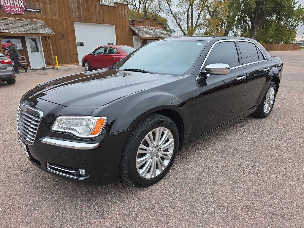 photo of 2014 CHRYSLER 300C 