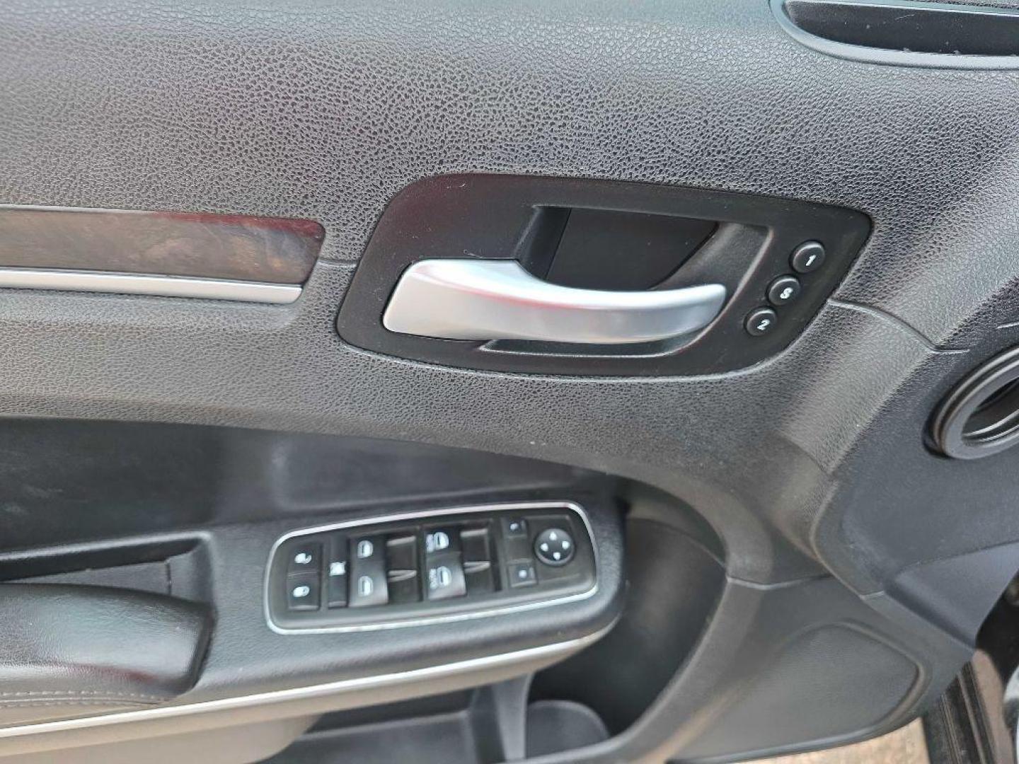 2014 BLACK CHRYSLER 300C (2C3CCAKGXEH) with an 3.6L engine, Automatic transmission, located at 495 Old Highway 20 West, South Sioux City, NE, 68776, (402) 494-2677, 42.458408, -96.443512 - Photo#9