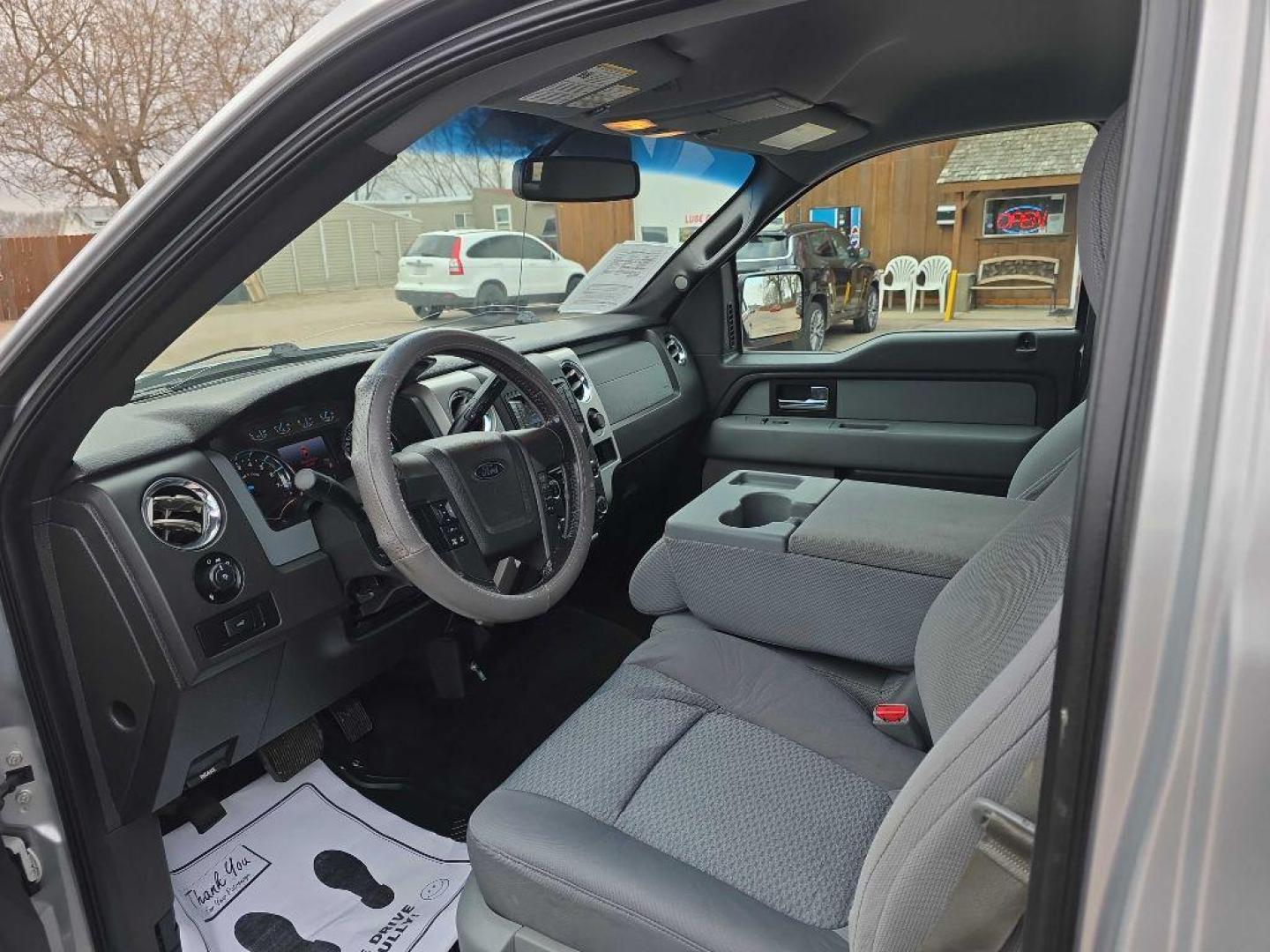 2013 SILVER FORD F150 SUPERCREW (1FTFW1EF8DF) with an 5.0L engine, Automatic transmission, located at 495 Old Highway 20 West, South Sioux City, NE, 68776, (402) 494-2677, 42.458408, -96.443512 - Photo#7