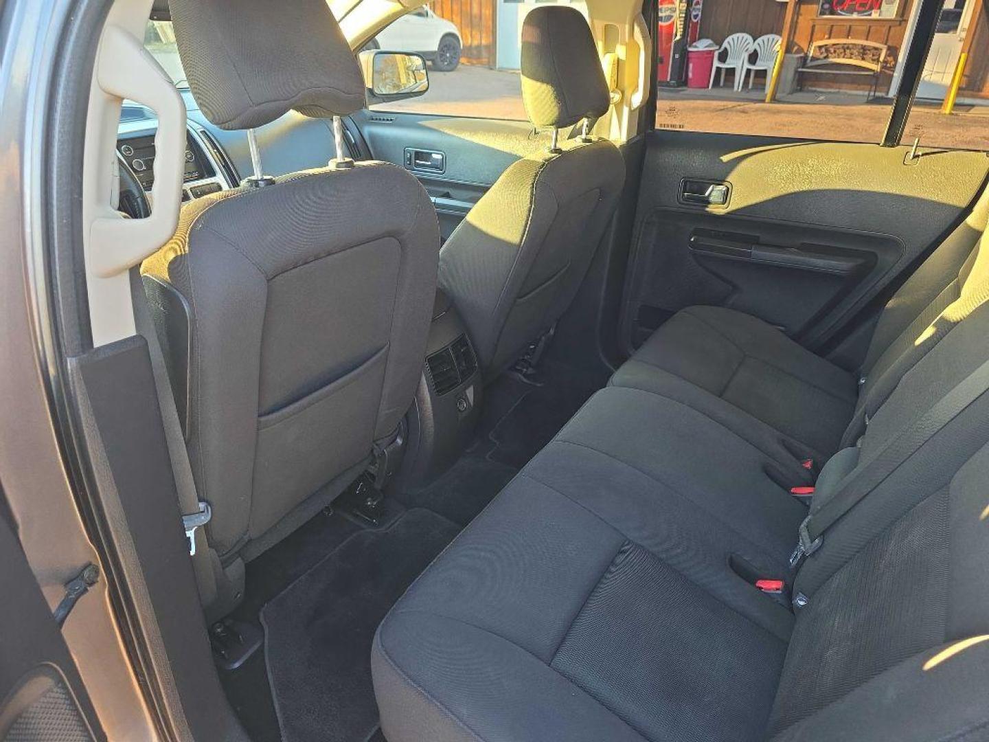 2010 SILVER FORD EDGE SEL (2FMDK3JC4AB) with an 3.5L engine, Automatic transmission, located at 495 Old Highway 20 West, South Sioux City, NE, 68776, (402) 494-2677, 42.458408, -96.443512 - Photo#8