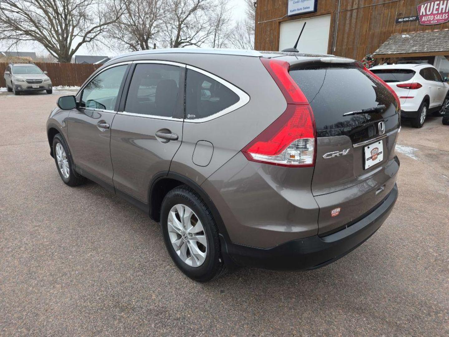2012 TAN HONDA CR-V EXL (5J6RM4H78CL) with an 2.4L engine, Automatic transmission, located at 495 Old Highway 20 West, South Sioux City, NE, 68776, (402) 494-2677, 42.458408, -96.443512 - Photo#2