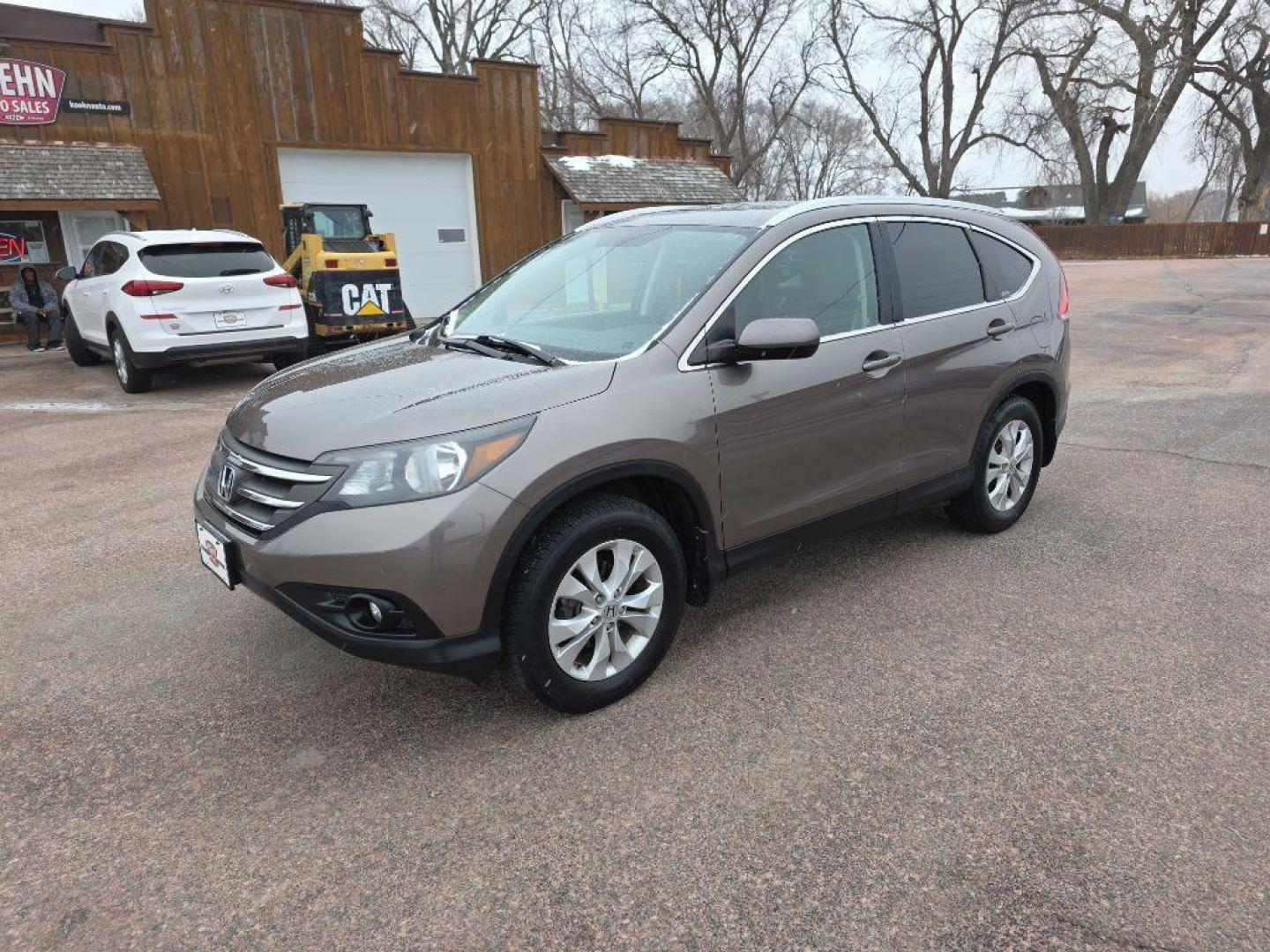2012 TAN HONDA CR-V EXL (5J6RM4H78CL) with an 2.4L engine, Automatic transmission, located at 495 Old Highway 20 West, South Sioux City, NE, 68776, (402) 494-2677, 42.458408, -96.443512 - Photo#3