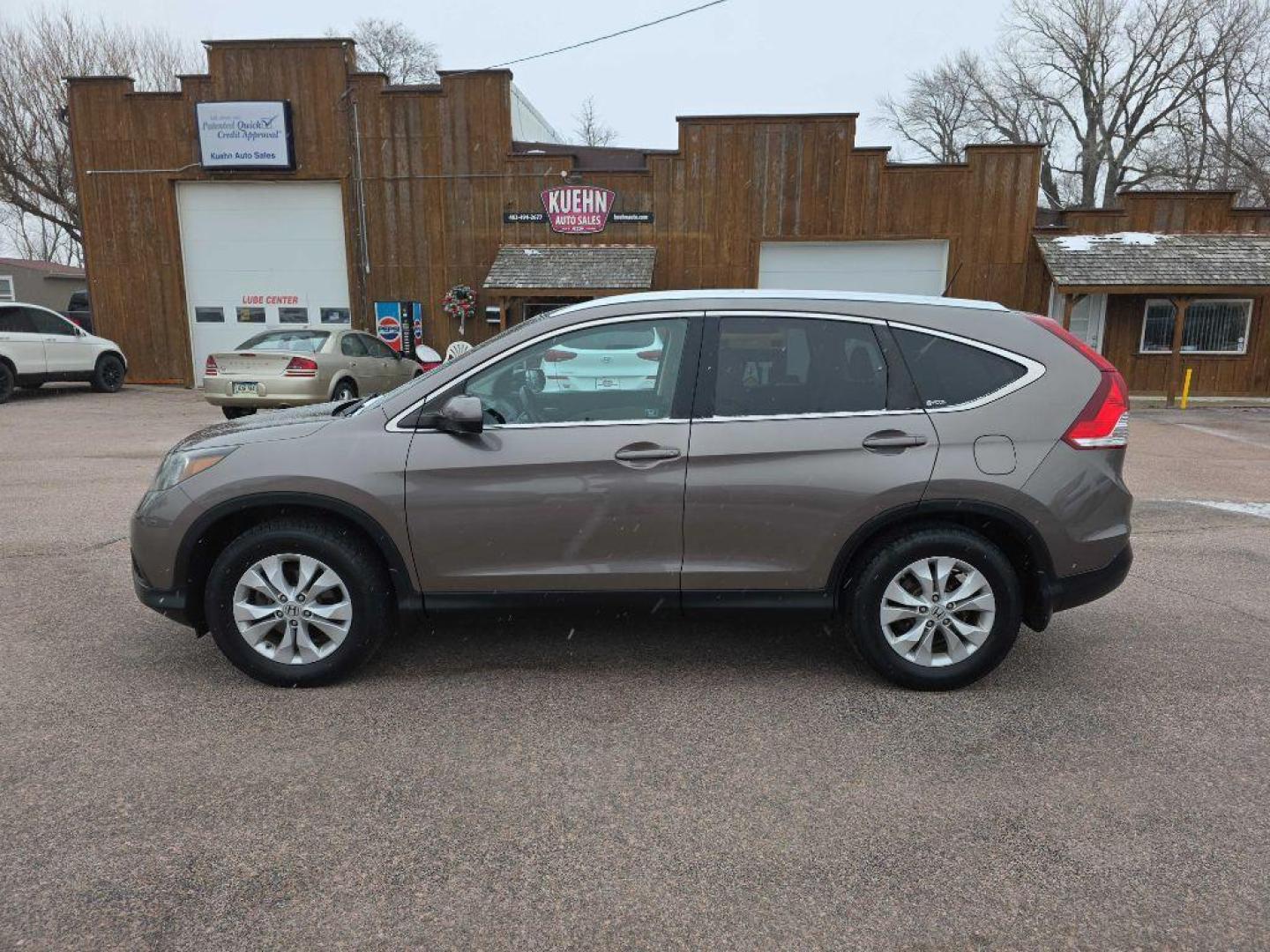 2012 TAN HONDA CR-V EXL (5J6RM4H78CL) with an 2.4L engine, Automatic transmission, located at 495 Old Highway 20 West, South Sioux City, NE, 68776, (402) 494-2677, 42.458408, -96.443512 - Photo#4
