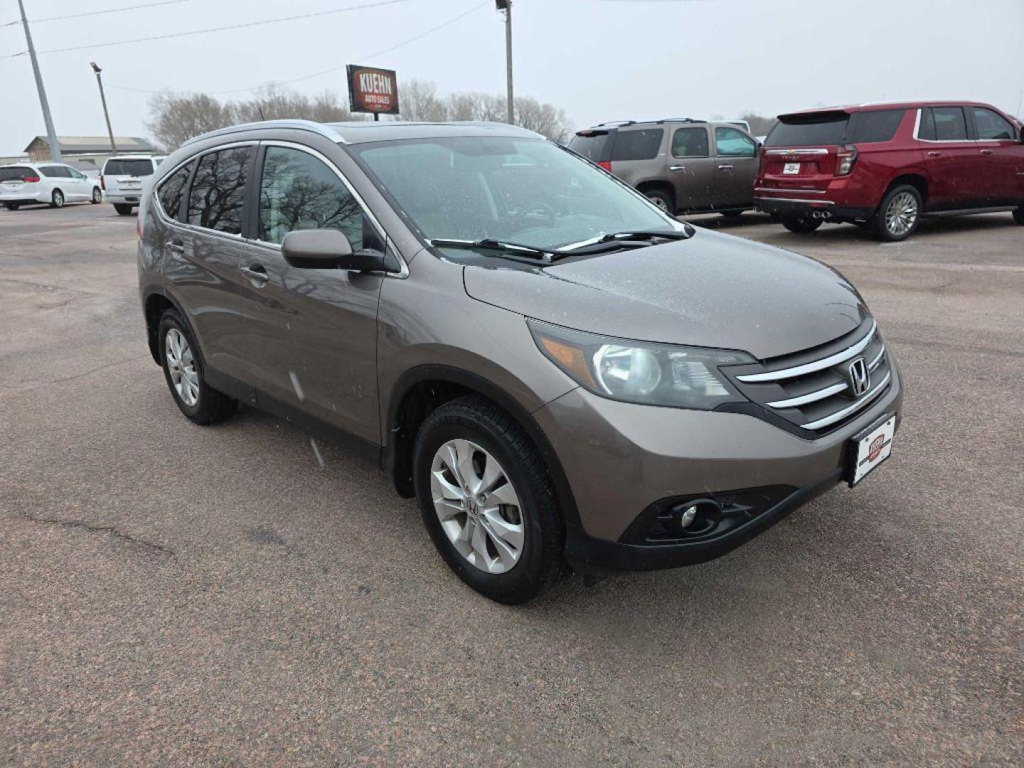 2012 TAN HONDA CR-V EXL (5J6RM4H78CL) with an 2.4L engine, Automatic transmission, located at 495 Old Highway 20 West, South Sioux City, NE, 68776, (402) 494-2677, 42.458408, -96.443512 - Photo#5