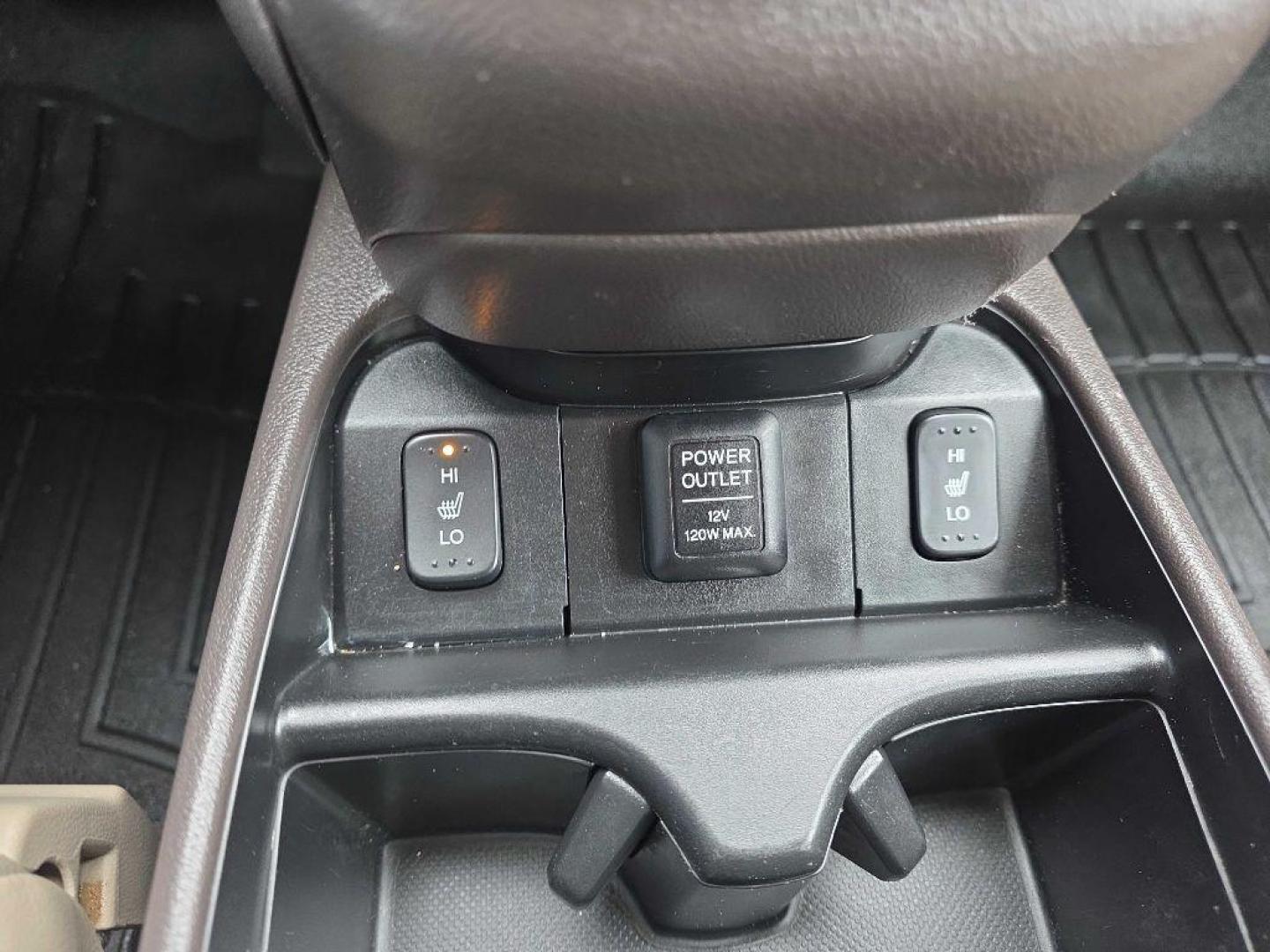 2012 TAN HONDA CR-V EXL (5J6RM4H78CL) with an 2.4L engine, Automatic transmission, located at 495 Old Highway 20 West, South Sioux City, NE, 68776, (402) 494-2677, 42.458408, -96.443512 - Photo#9