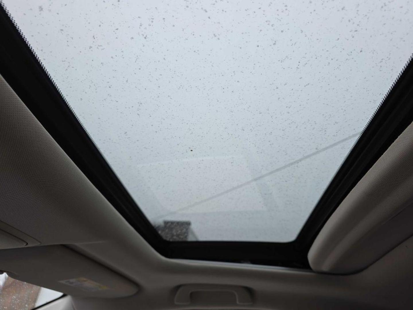 2012 TAN HONDA CR-V EXL (5J6RM4H78CL) with an 2.4L engine, Automatic transmission, located at 495 Old Highway 20 West, South Sioux City, NE, 68776, (402) 494-2677, 42.458408, -96.443512 - Photo#11