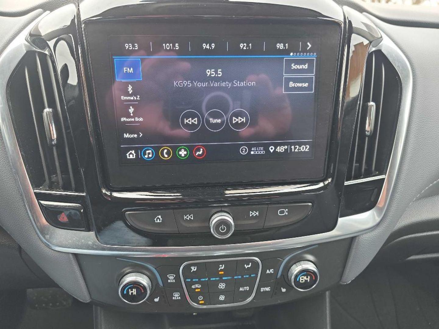 2020 MAROON CHEVROLET TRAVERSE LT (1GNEVHKW6LJ) with an 3.6L engine, Automatic transmission, located at 495 Old Highway 20 West, South Sioux City, NE, 68776, (402) 494-2677, 42.458408, -96.443512 - Photo#9