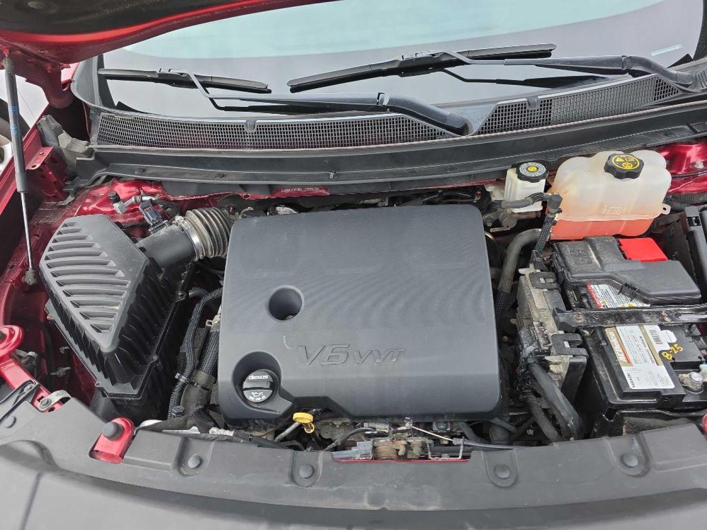 2020 MAROON CHEVROLET TRAVERSE LT (1GNEVHKW6LJ) with an 3.6L engine, Automatic transmission, located at 495 Old Highway 20 West, South Sioux City, NE, 68776, (402) 494-2677, 42.458408, -96.443512 - Photo#15