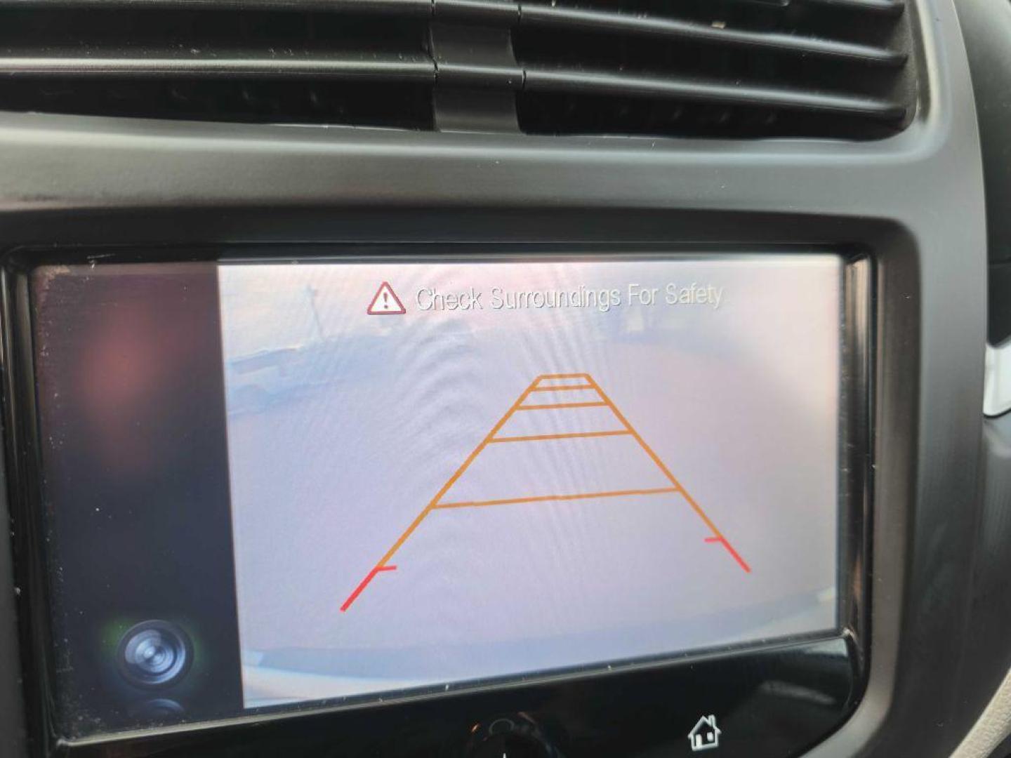 2015 SILVER CHEVROLET TRAX 1LT (3GNCJRSB8FL) with an 1.4L engine, Automatic transmission, located at 495 Old Highway 20 West, South Sioux City, NE, 68776, (402) 494-2677, 42.458408, -96.443512 - Photo#12