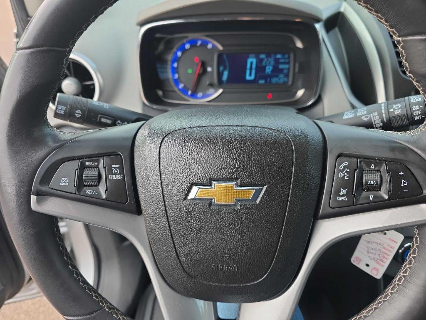 2015 SILVER CHEVROLET TRAX 1LT (3GNCJRSB8FL) with an 1.4L engine, Automatic transmission, located at 495 Old Highway 20 West, South Sioux City, NE, 68776, (402) 494-2677, 42.458408, -96.443512 - Photo#13