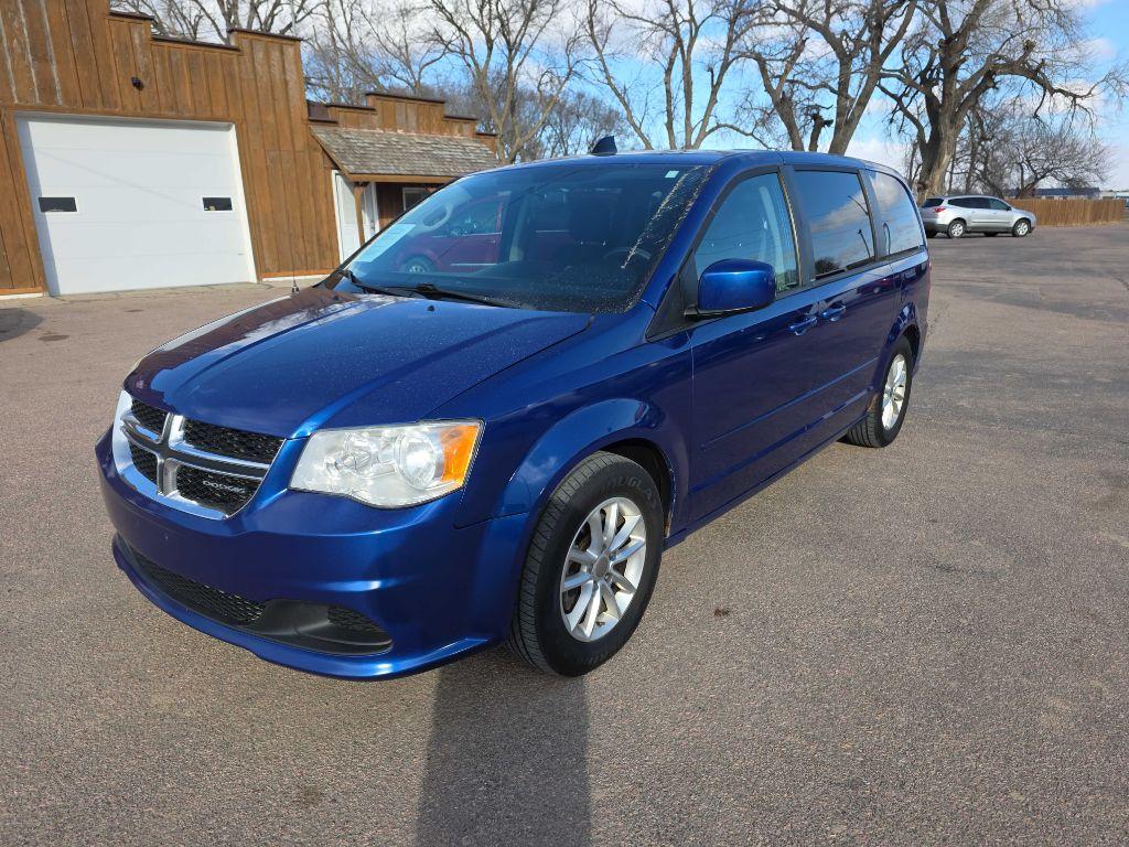 photo of 2013 DODGE GRAND CARAVAN SXT