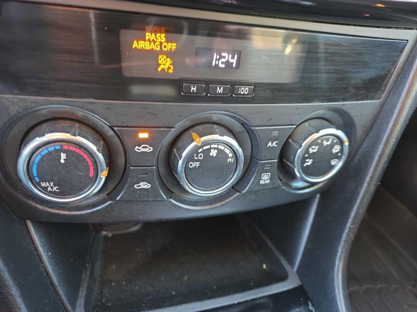 2014 BLACK MAZDA 6 SPORT (JM1GJ1U60E1) with an 2.5L engine, Automatic transmission, located at 495 Old Highway 20 West, South Sioux City, NE, 68776, (402) 494-2677, 42.458408, -96.443512 - Photo#11