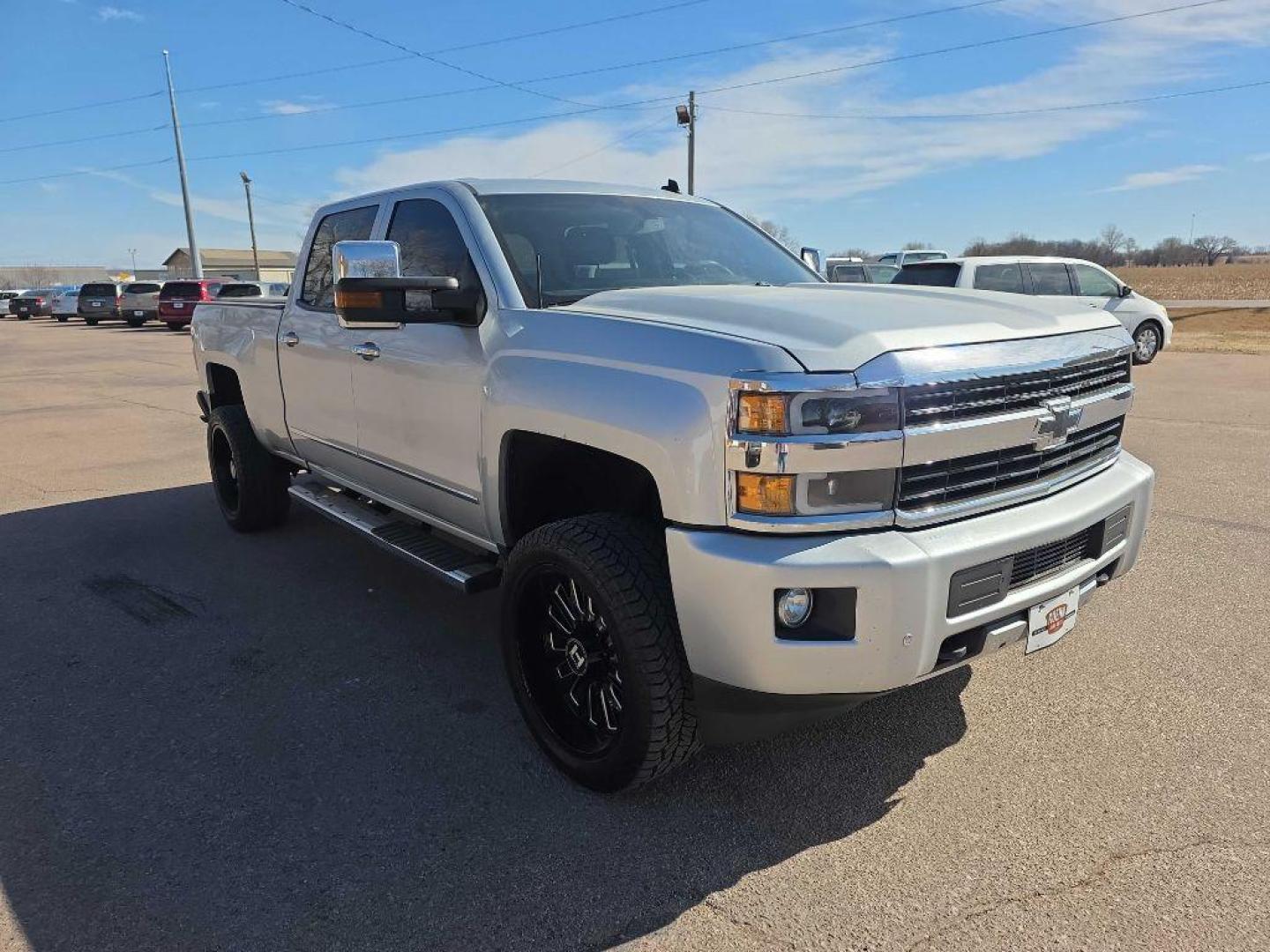 2015 SILVER CHEVROLET SILVERADO 2500 HEAVY DUTY LTZ (1GC1KWE84FF) with an 6.6L engine, Automatic transmission, located at 495 Old Highway 20 West, South Sioux City, NE, 68776, (402) 494-2677, 42.458408, -96.443512 - Photo#5