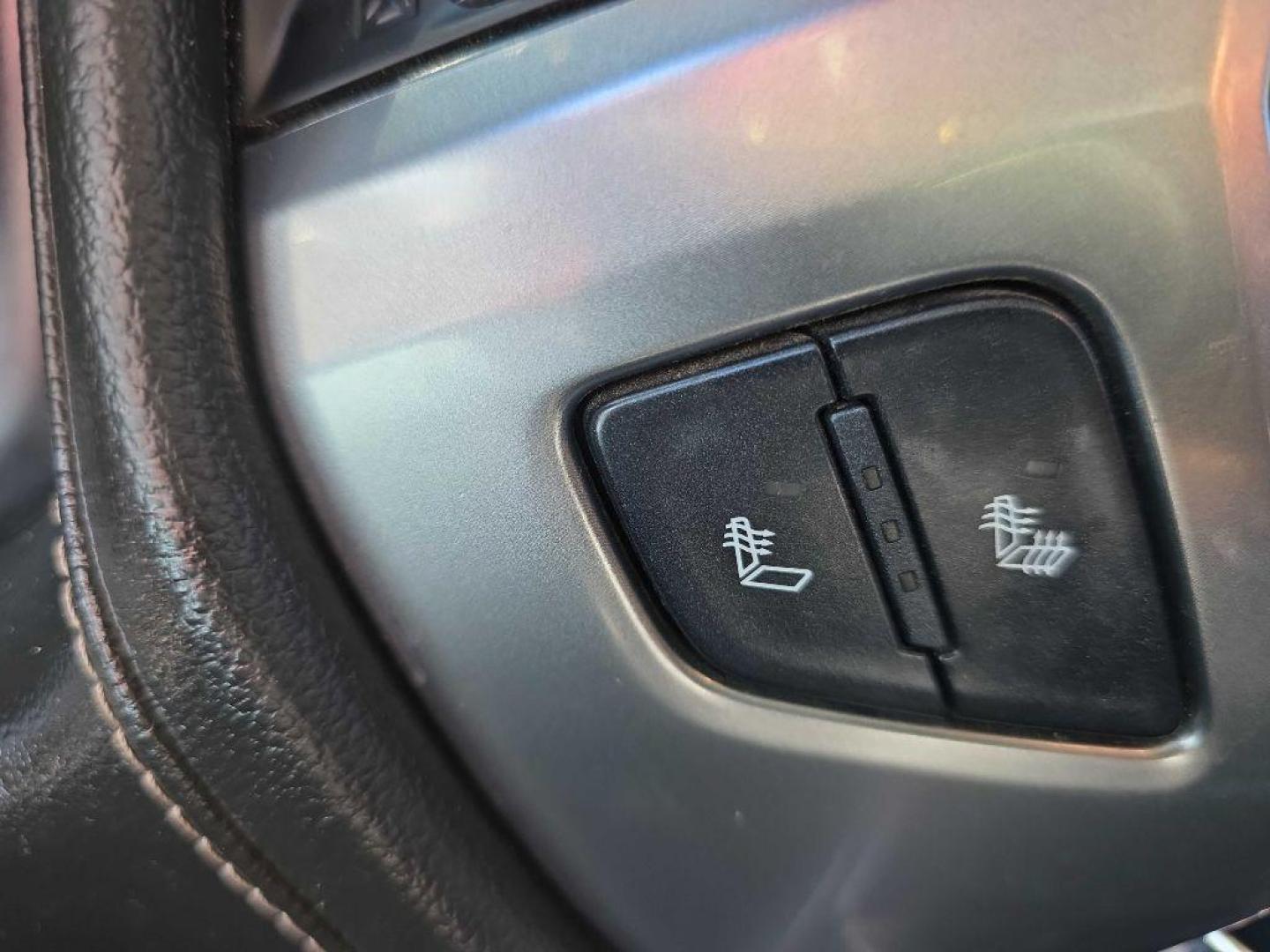 2015 SILVER CHEVROLET SILVERADO 2500 HEAVY DUTY LTZ (1GC1KWE84FF) with an 6.6L engine, Automatic transmission, located at 495 Old Highway 20 West, South Sioux City, NE, 68776, (402) 494-2677, 42.458408, -96.443512 - Photo#15