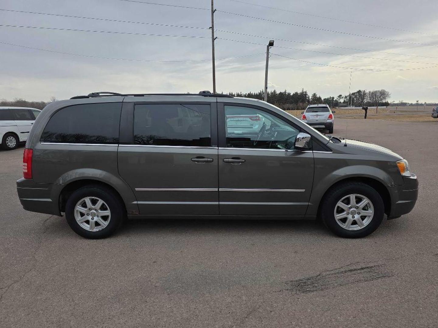 2010 GREY CHRYSLER TOWN and COUNTRY TOURING PLUS (2A4RR8DX2AR) with an 4.0L engine, Automatic transmission, located at 495 Old Highway 20 West, South Sioux City, NE, 68776, (402) 494-2677, 42.458408, -96.443512 - Photo#1