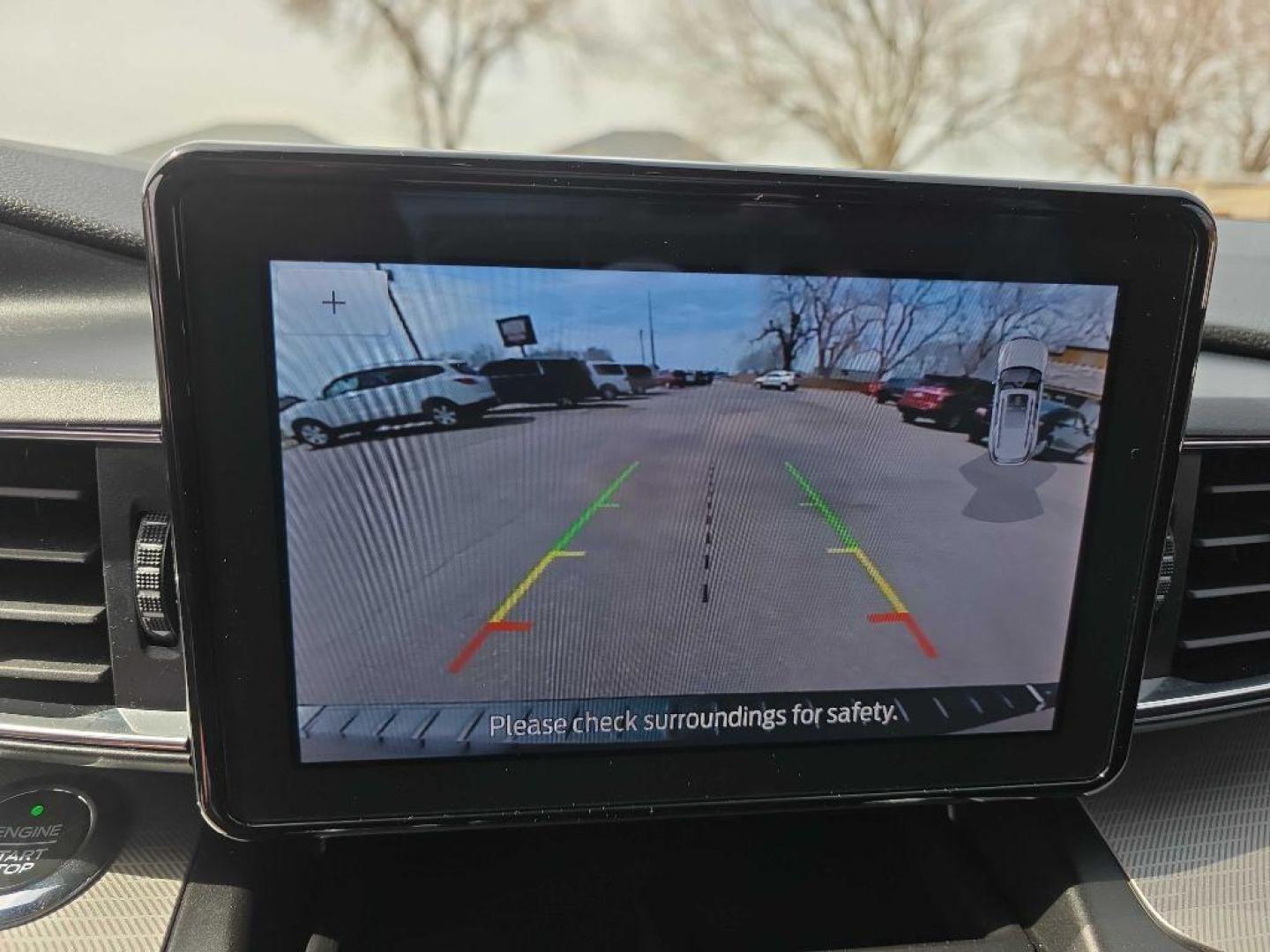 2020 GREY FORD EXPLORER XLT (1FMSK8DH8LG) with an 2.3L engine, Automatic transmission, located at 495 Old Highway 20 West, South Sioux City, NE, 68776, (402) 494-2677, 42.458408, -96.443512 - Photo#15