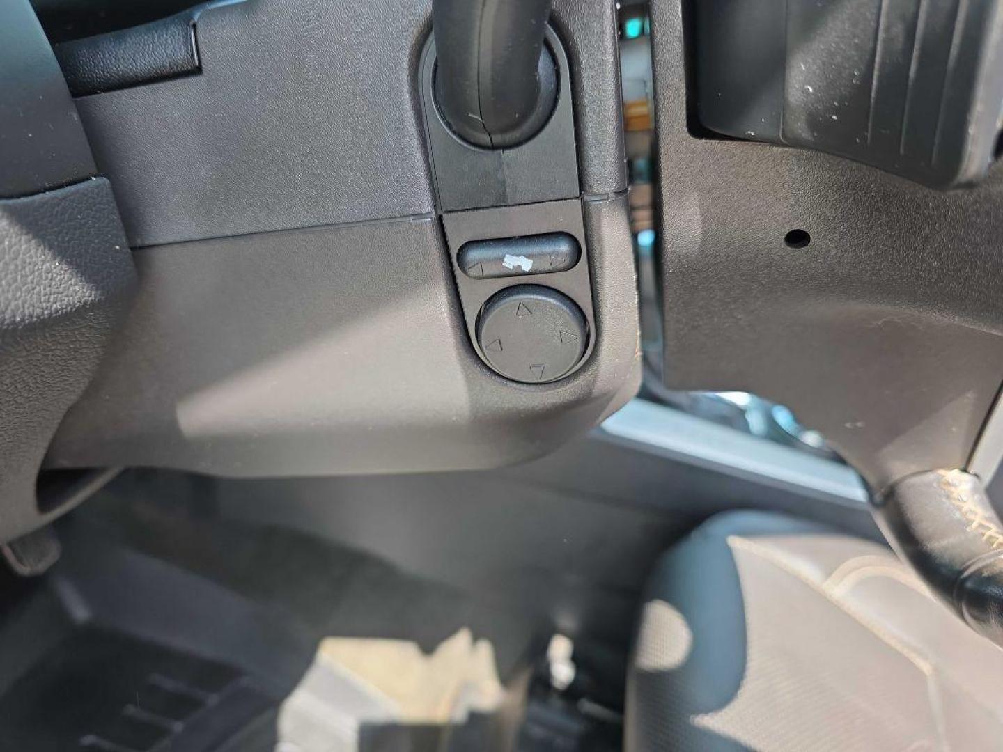 2015 BLACK FORD EXPLORER SPORT (1FM5K8GT2FG) with an 3.5L engine, Automatic transmission, located at 495 Old Highway 20 West, South Sioux City, NE, 68776, (402) 494-2677, 42.458408, -96.443512 - Photo#13