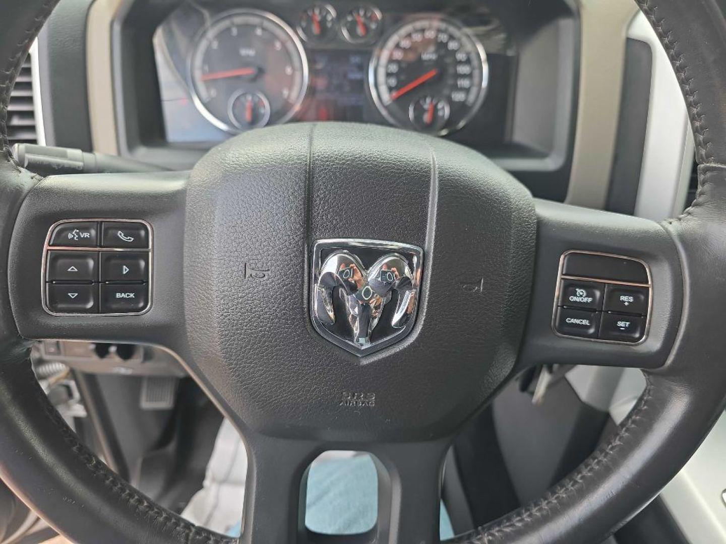 2012 SILVER DODGE RAM 1500 SLT (1C6RD7LT3CS) with an 5.7L engine, Automatic transmission, located at 495 Old Highway 20 West, South Sioux City, NE, 68776, (402) 494-2677, 42.458408, -96.443512 - Photo#11