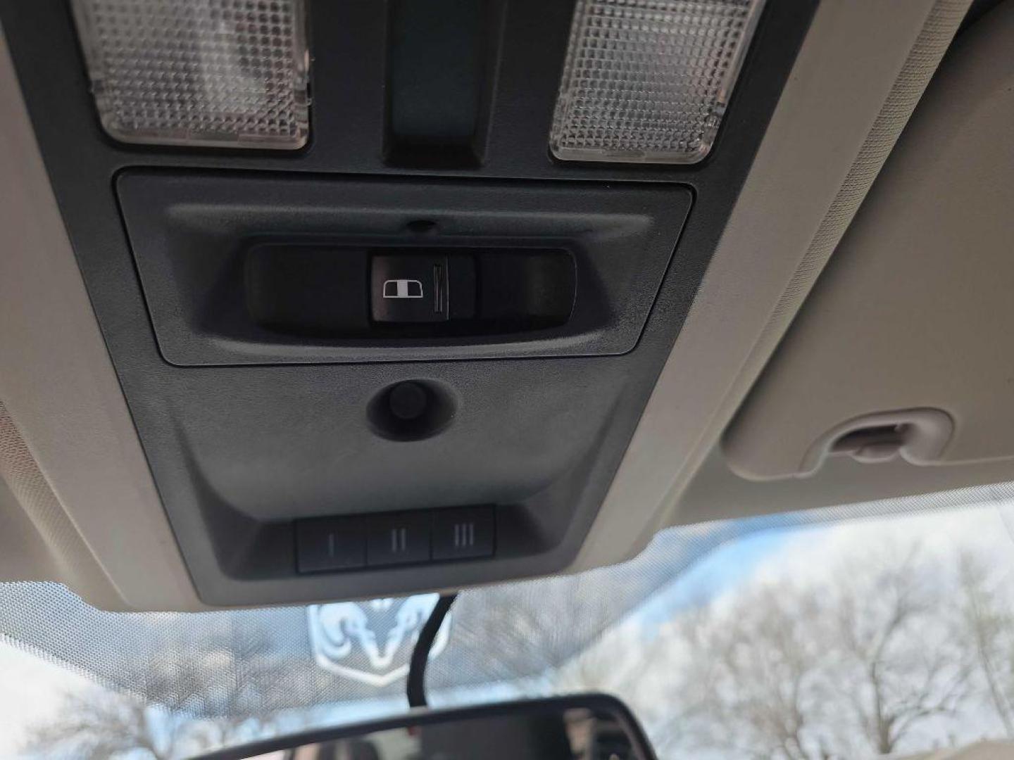 2012 SILVER DODGE RAM 1500 SLT (1C6RD7LT3CS) with an 5.7L engine, Automatic transmission, located at 495 Old Highway 20 West, South Sioux City, NE, 68776, (402) 494-2677, 42.458408, -96.443512 - Photo#15