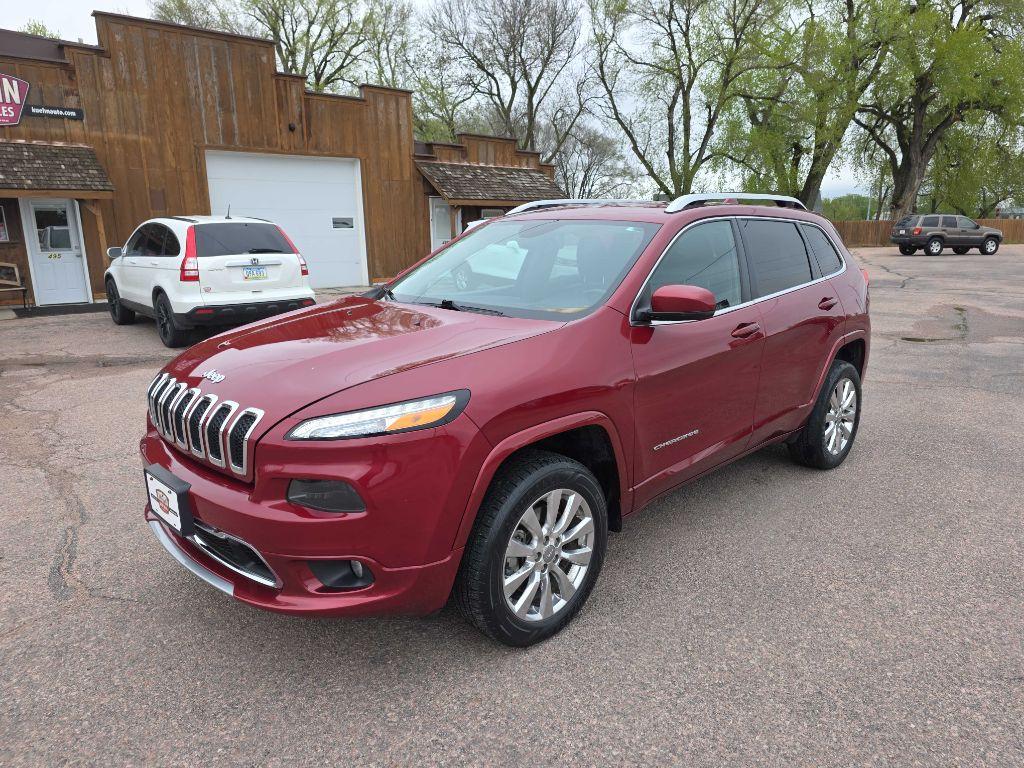photo of 2016 JEEP CHEROKEE OVERLAND
