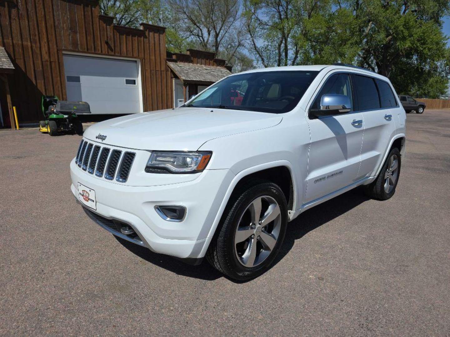 2014 Jeep Grand Cherokee Overland 4WD's photo