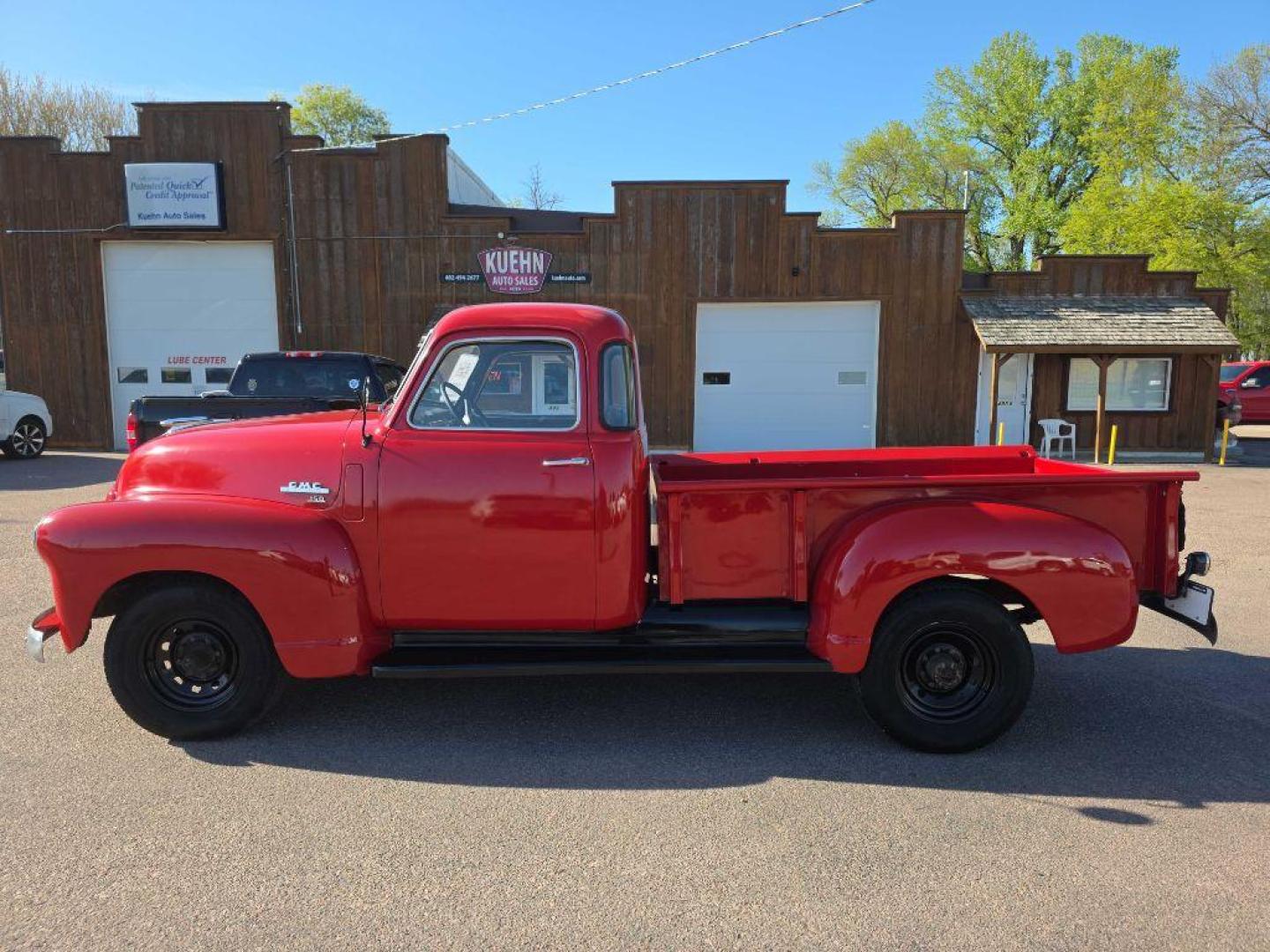 1950 RED GMC 150 2dr (FC15225715) with an 228 engine, Automatic transmission, located at 495 Old Highway 20 West, South Sioux City, NE, 68776, (402) 494-2677, 42.458408, -96.443512 - Photo#1