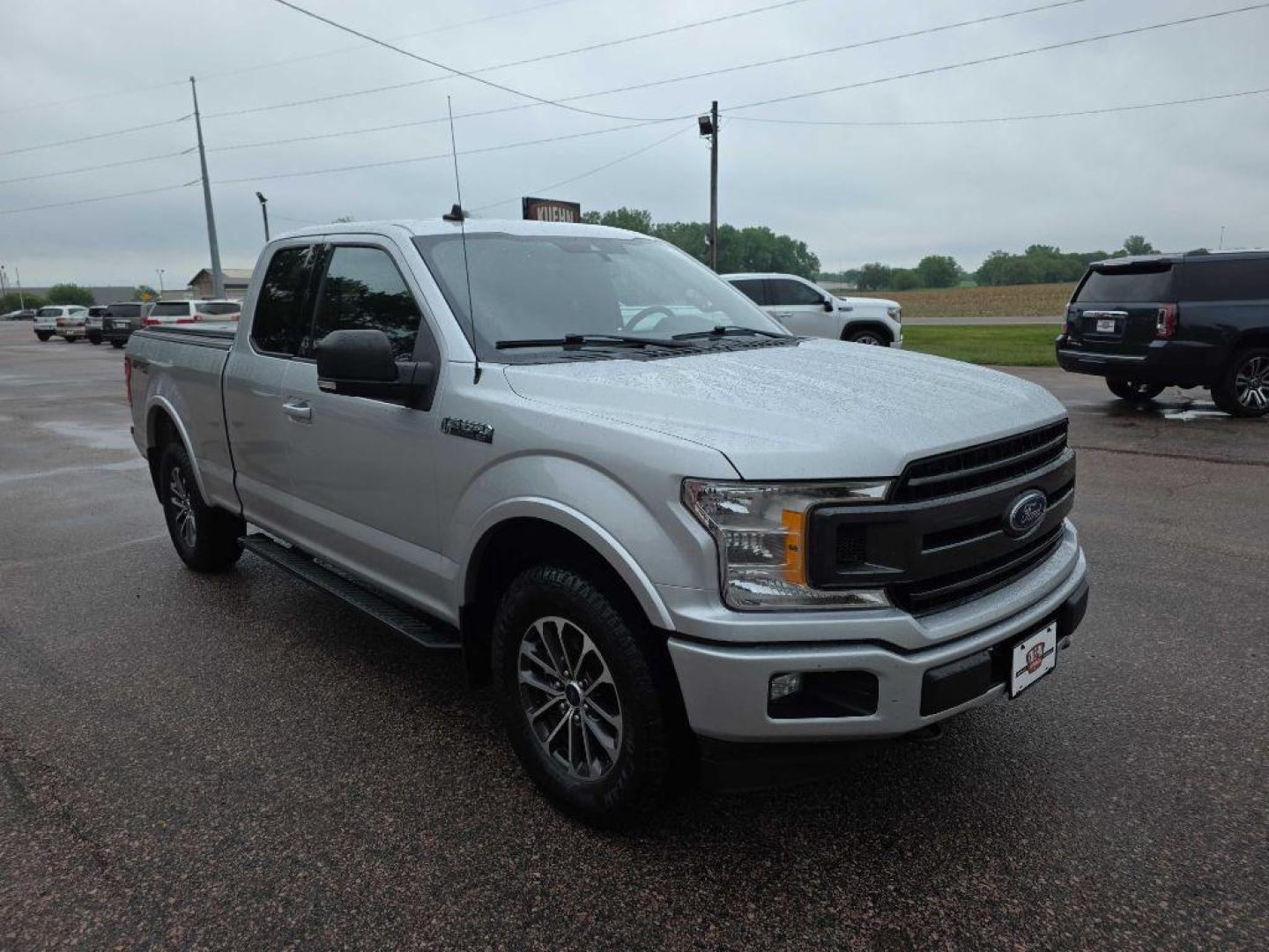 2019 SILVER FORD F150 SUPER CAB (1FTFX1E57KK) with an 5.0L engine, Automatic transmission, located at 495 Old Highway 20 West, South Sioux City, NE, 68776, (402) 494-2677, 42.458408, -96.443512 - Photo#5
