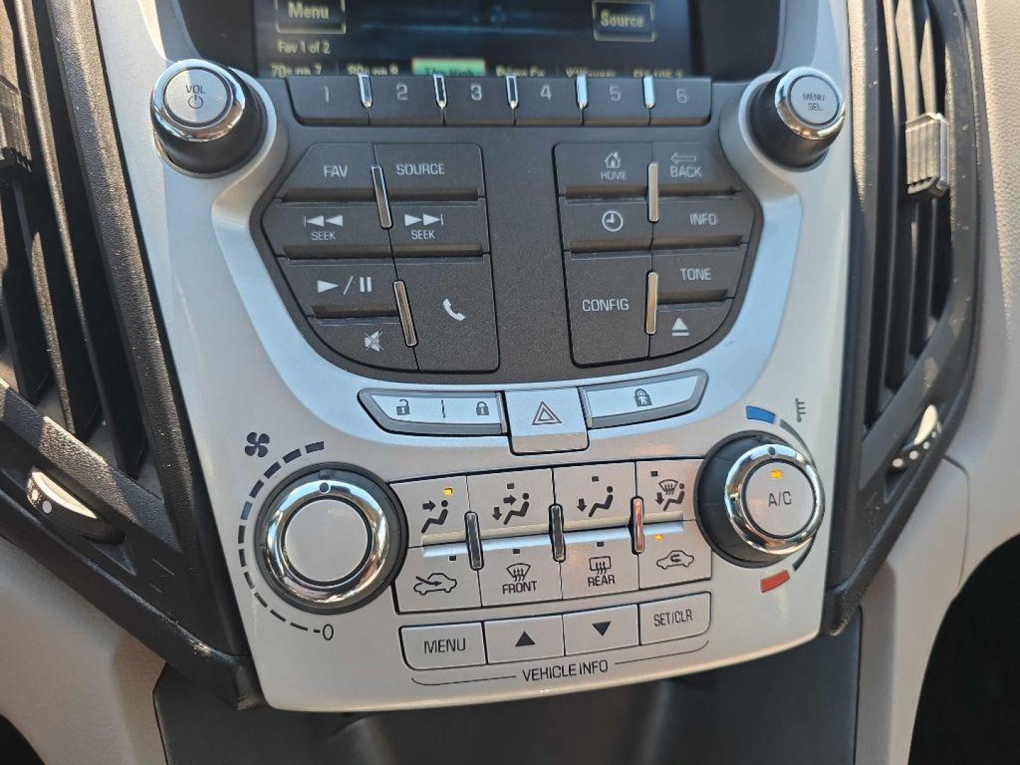 2015 MAROON CHEVROLET EQUINOX LT (2GNALBEK6F6) with an 2.4L engine, Automatic transmission, located at 495 Old Highway 20 West, South Sioux City, NE, 68776, (402) 494-2677, 42.458408, -96.443512 - Photo#7