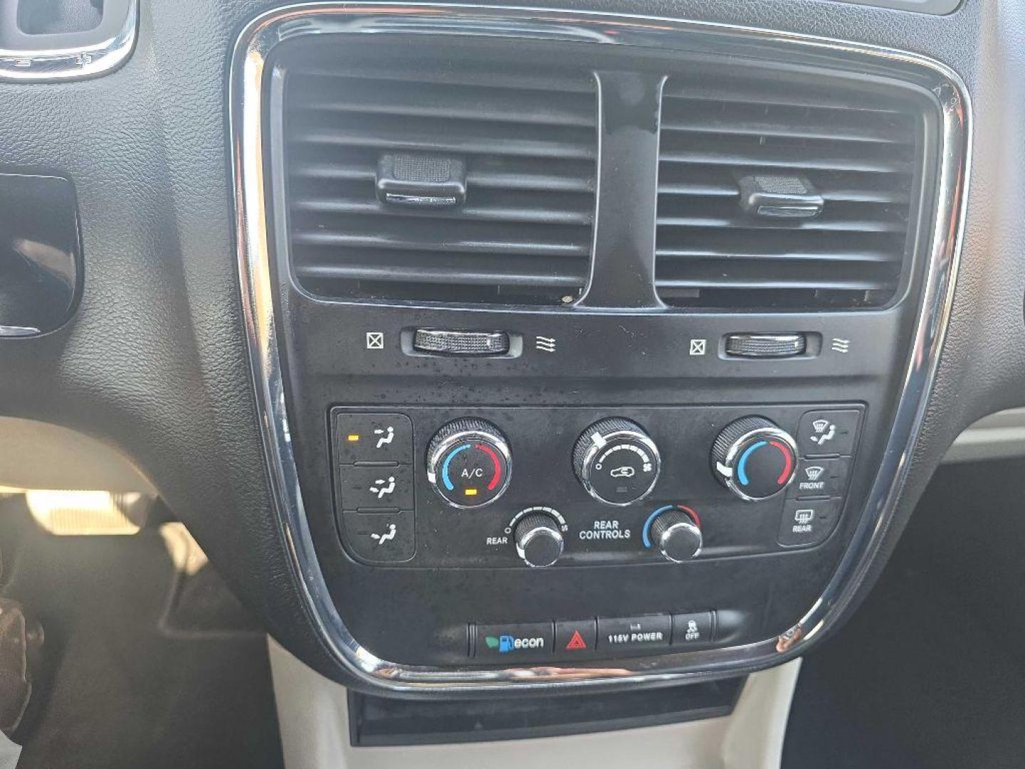 2017 BLUE DODGE GRAND CARAVAN SXT (2C4RDGCG7HR) with an 3.6L engine, Automatic transmission, located at 495 Old Highway 20 West, South Sioux City, NE, 68776, (402) 494-2677, 42.458408, -96.443512- Photo#10