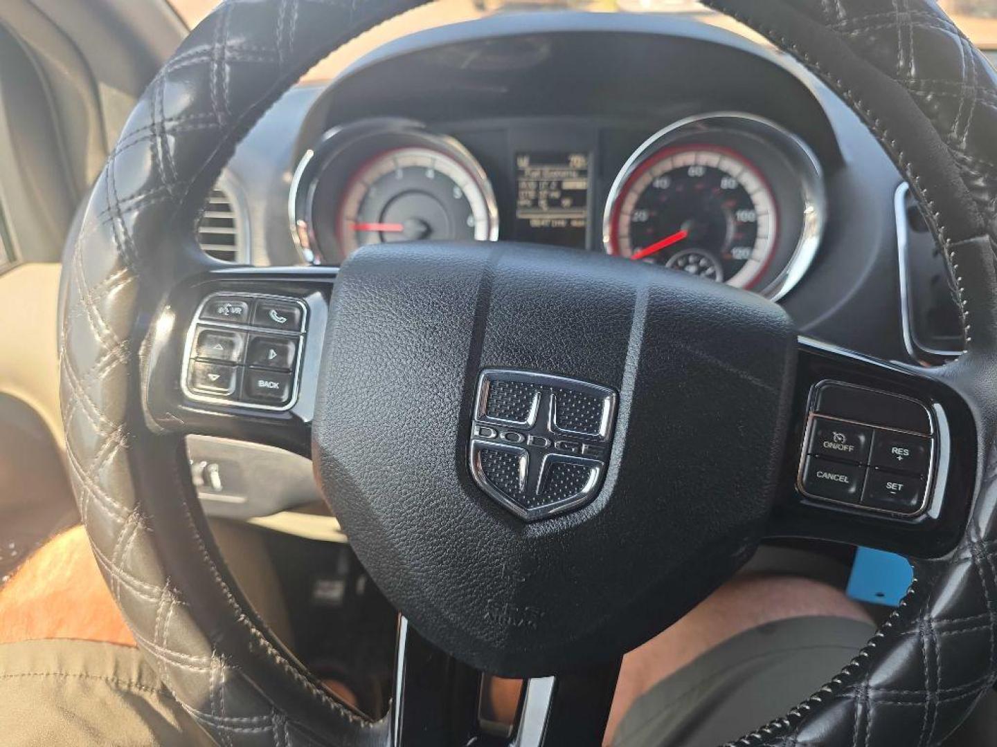 2017 BLUE DODGE GRAND CARAVAN SXT (2C4RDGCG7HR) with an 3.6L engine, Automatic transmission, located at 495 Old Highway 20 West, South Sioux City, NE, 68776, (402) 494-2677, 42.458408, -96.443512- Photo#12