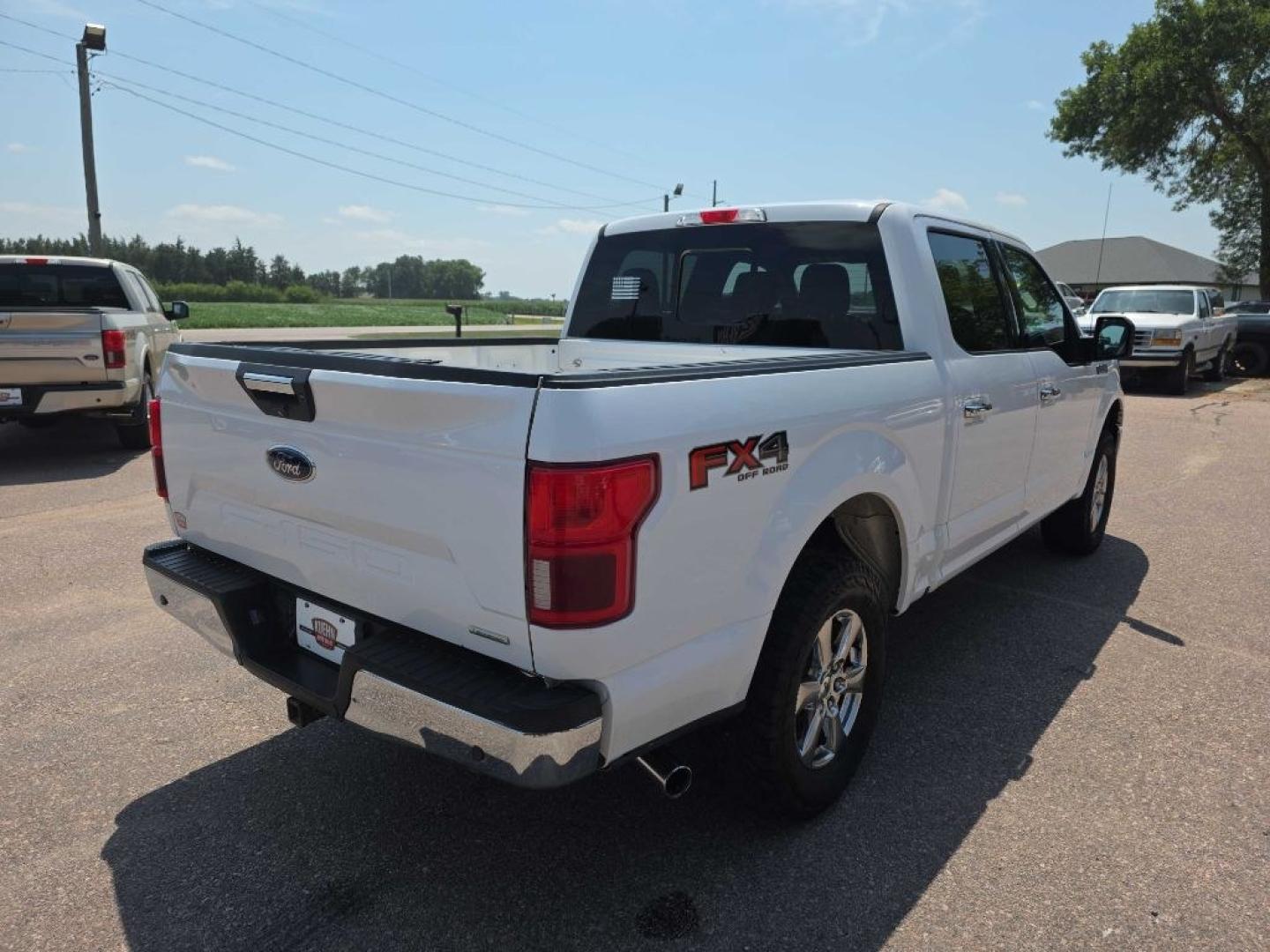 2018 WHITE FORD F150 SUPERCREW (1FTEW1EGXJK) with an 3.5L engine, Automatic transmission, located at 495 Old Highway 20 West, South Sioux City, NE, 68776, (402) 494-2677, 42.458408, -96.443512- Photo#1