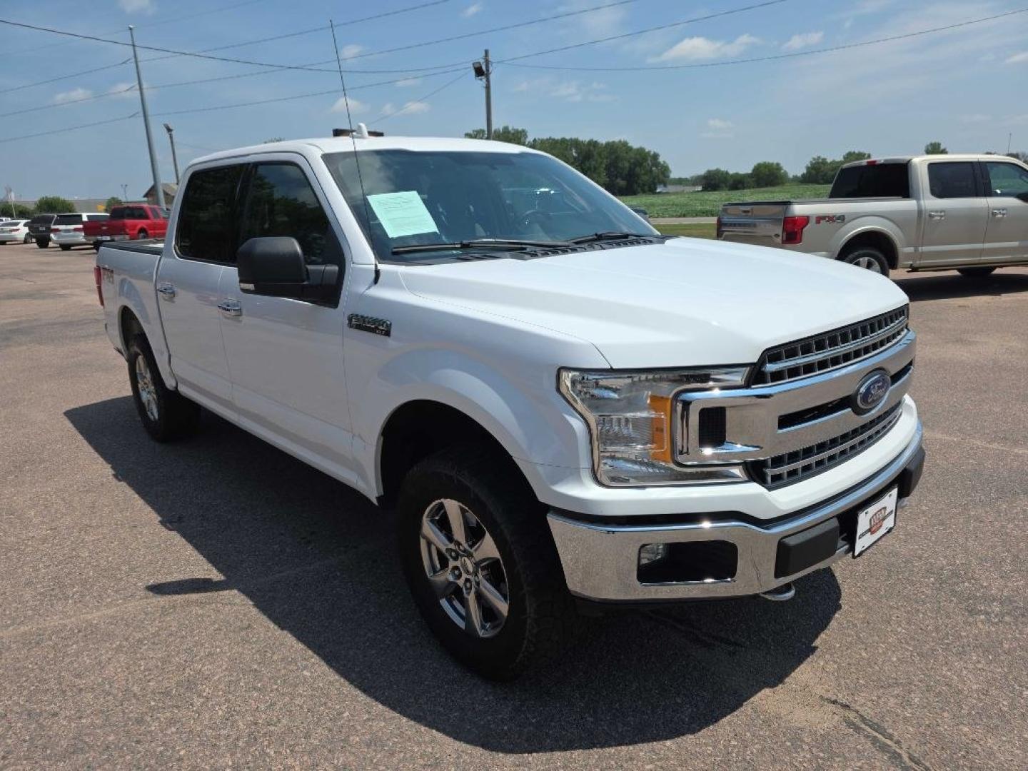 2018 WHITE FORD F150 SUPERCREW (1FTEW1EGXJK) with an 3.5L engine, Automatic transmission, located at 495 Old Highway 20 West, South Sioux City, NE, 68776, (402) 494-2677, 42.458408, -96.443512- Photo#5