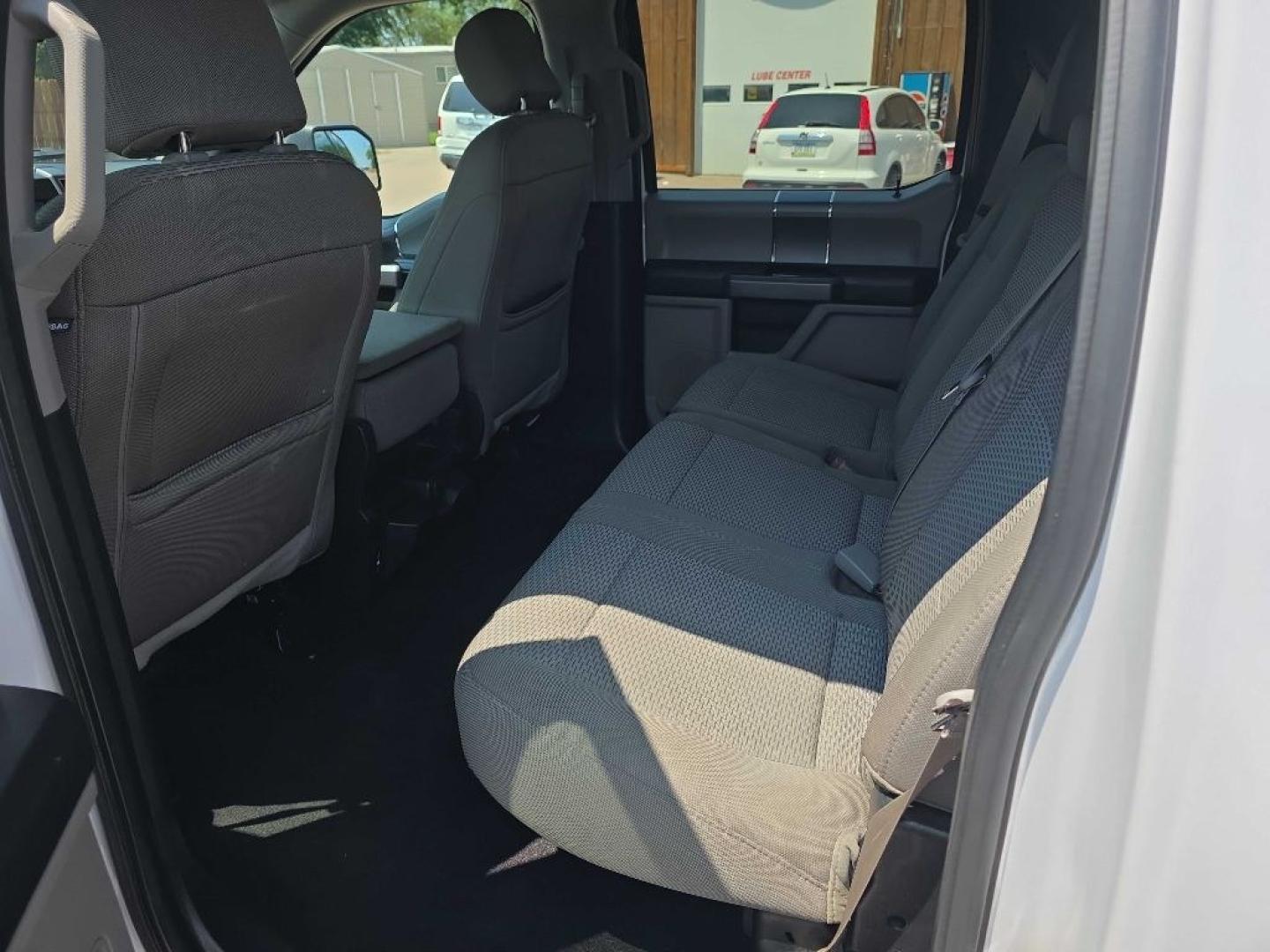 2018 WHITE FORD F150 SUPERCREW (1FTEW1EGXJK) with an 3.5L engine, Automatic transmission, located at 495 Old Highway 20 West, South Sioux City, NE, 68776, (402) 494-2677, 42.458408, -96.443512- Photo#6