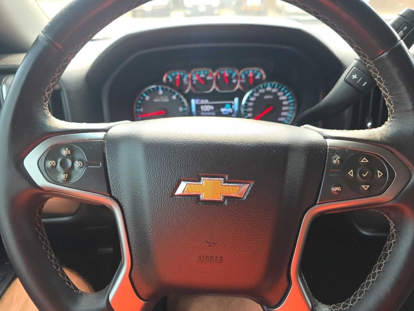 2017 BLACK CHEVROLET SILVERADO 1500 LT (1GCVKREC0HZ) with an 5.3L engine, Automatic transmission, located at 495 Old Highway 20 West, South Sioux City, NE, 68776, (402) 494-2677, 42.458408, -96.443512- Photo#14