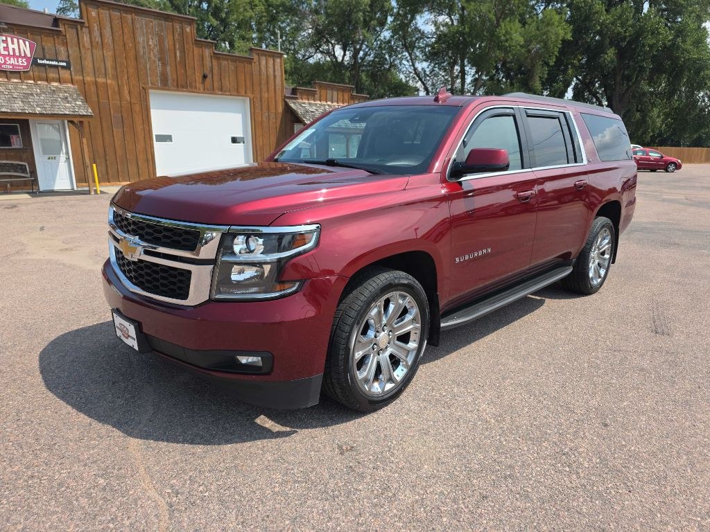 photo of 2016 CHEVROLET SUBURBAN 1500 LT