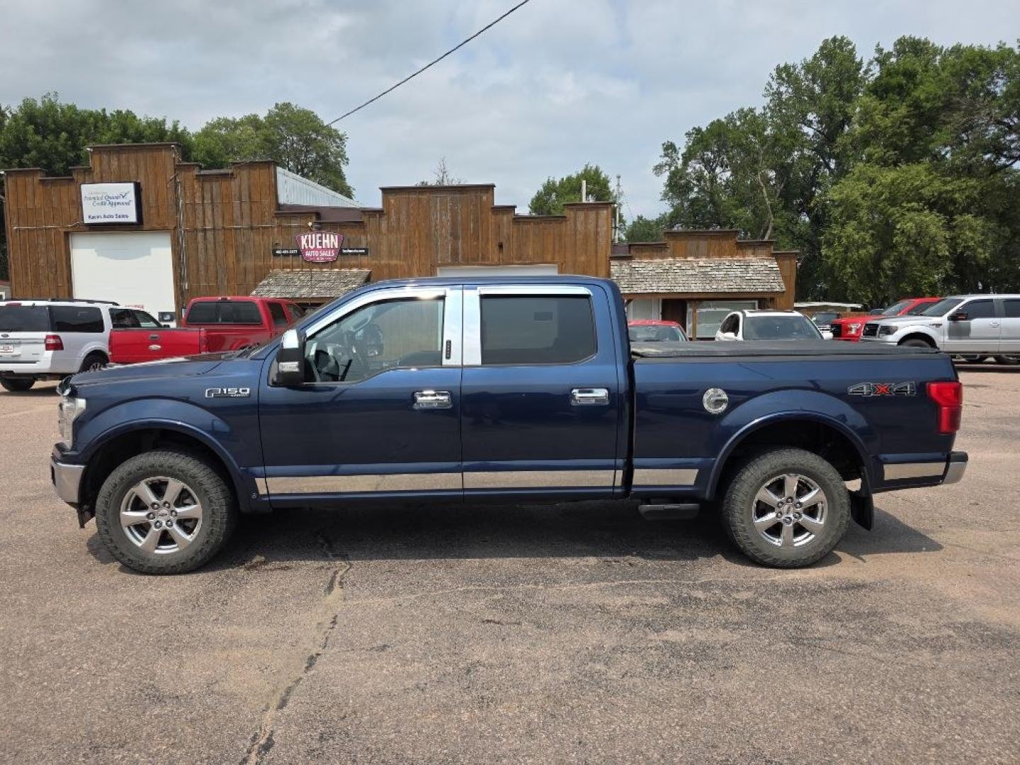 2018 BLUE FORD F150 SUPERCREW (1FTFW1EG6JF) with an 3.5L engine, Automatic transmission, located at 495 Old Highway 20 West, South Sioux City, NE, 68776, (402) 494-2677, 42.458408, -96.443512- Photo#1