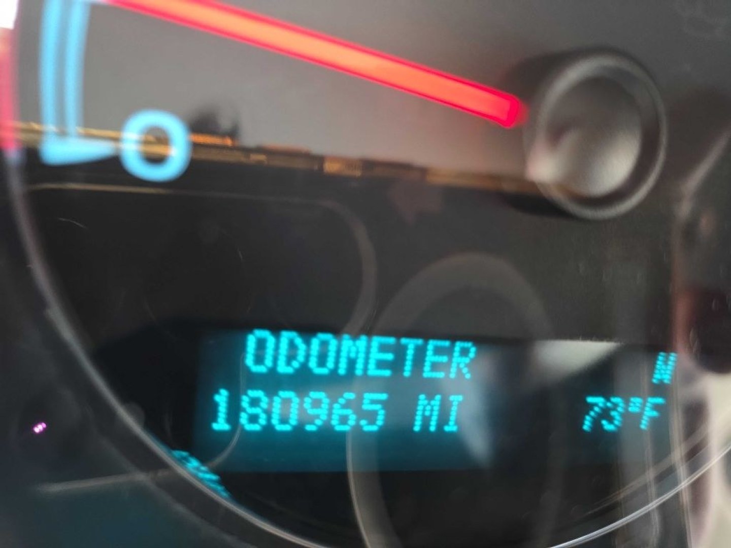 2013 BLACK CHEVROLET TAHOE 1500 LT (1GNSKBE01DR) with an 5.3L engine, Automatic transmission, located at 495 Old Highway 20 West, South Sioux City, NE, 68776, (402) 494-2677, 42.458408, -96.443512- Photo#9